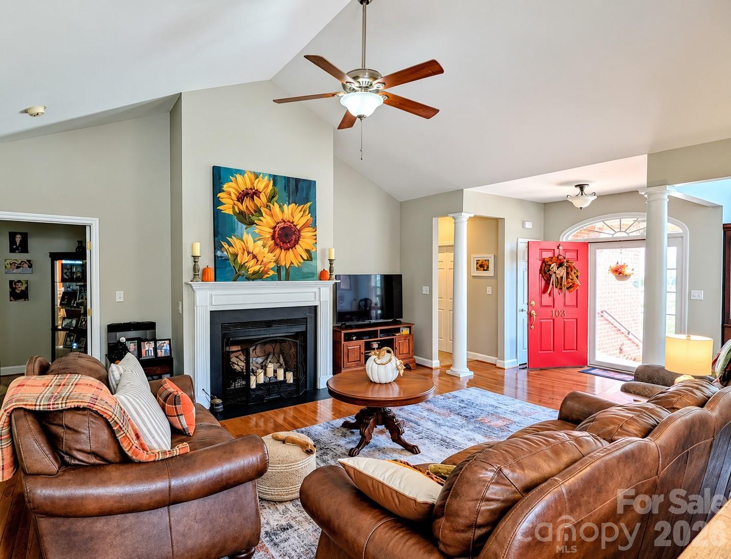 103 Henrys Glen Drive Property Photo 6
