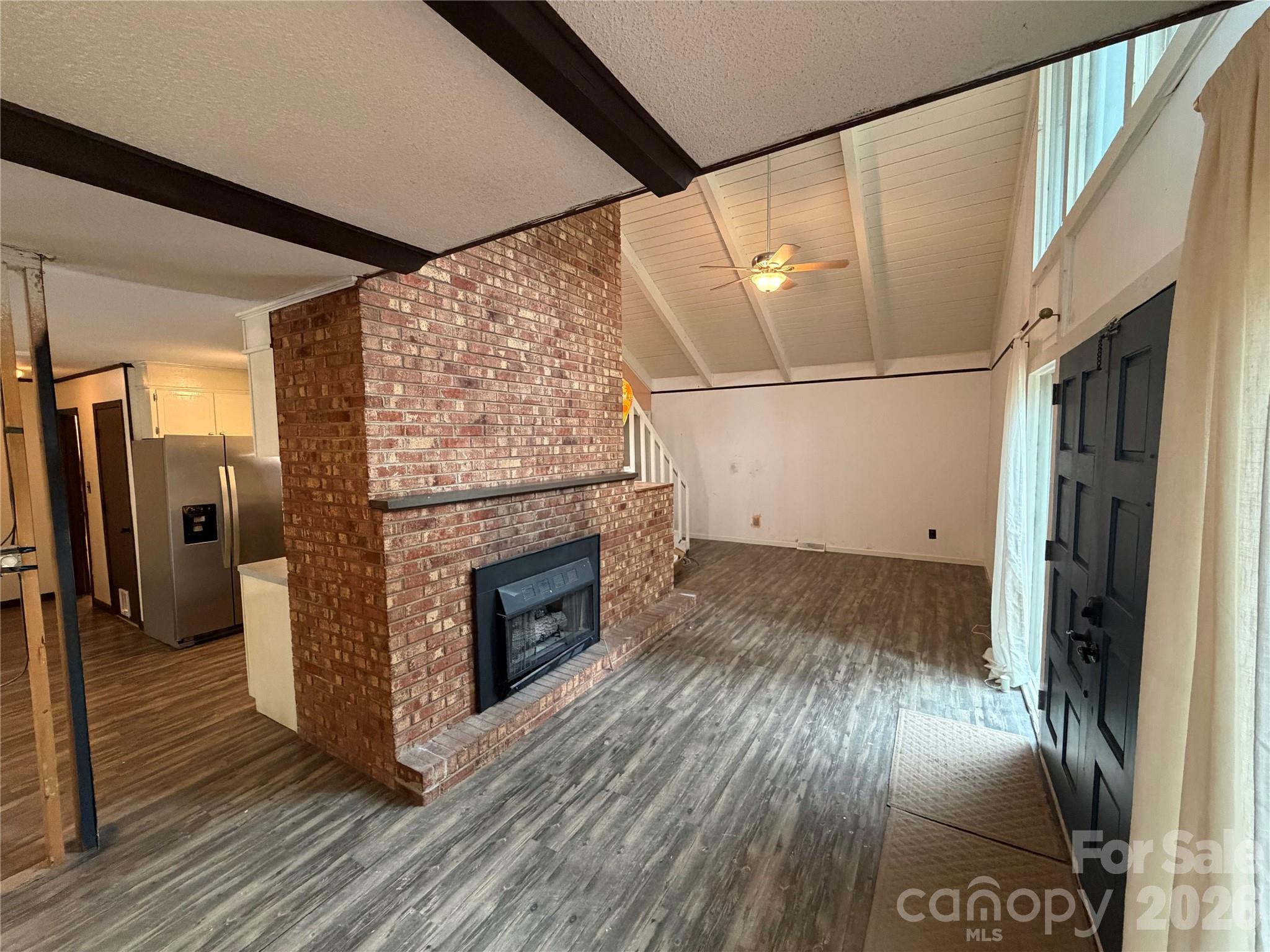 7 Brookwood Lane Property Photo 6