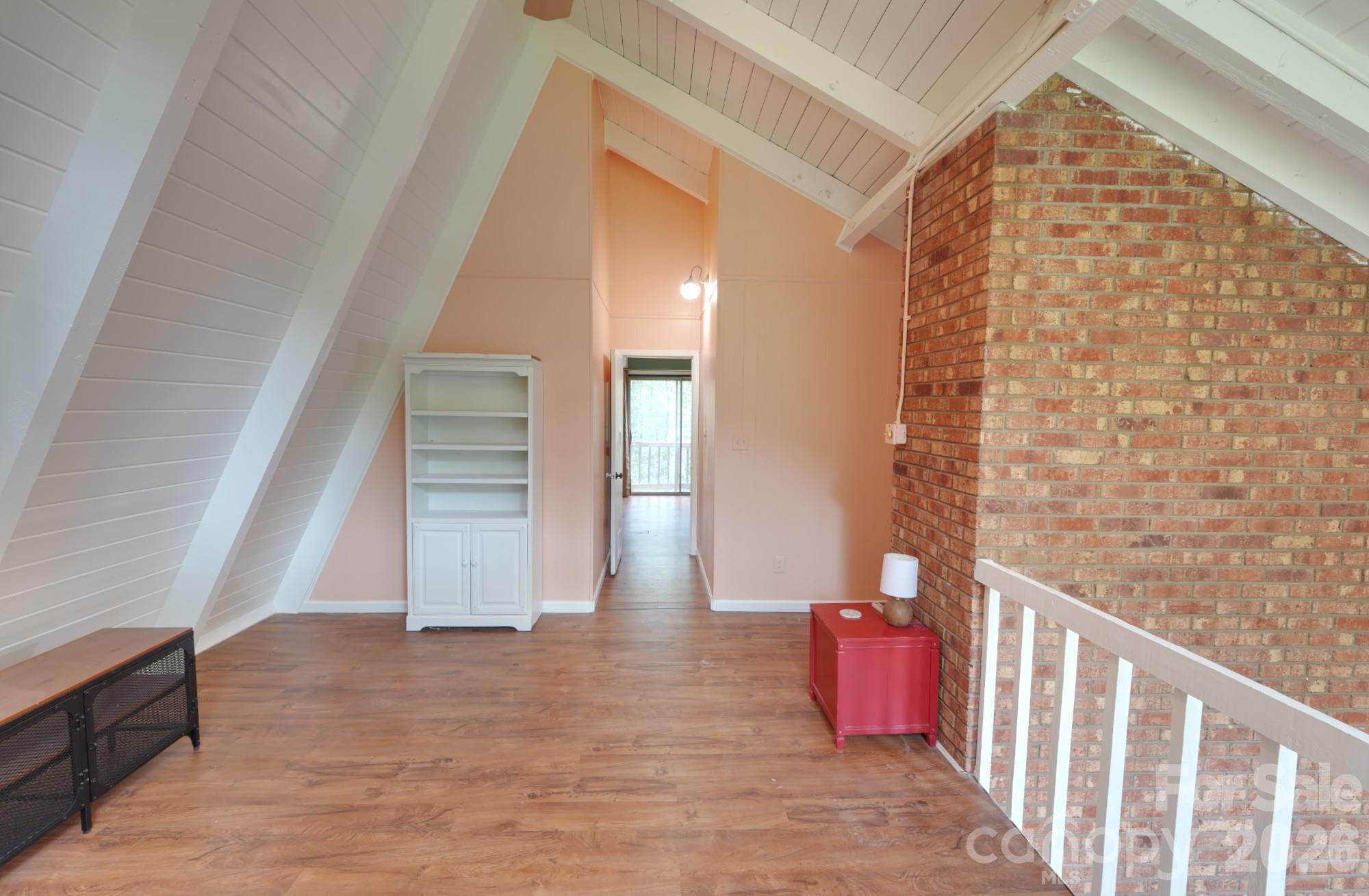 7 Brookwood Lane Property Photo 14