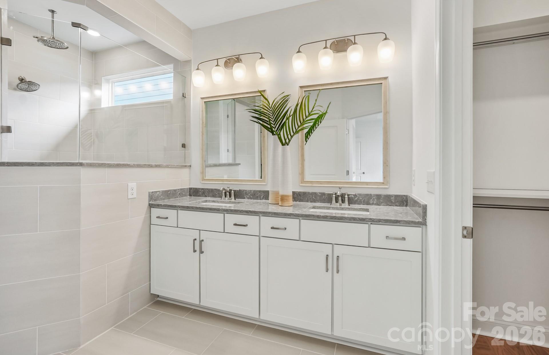 1610 Cavern View Way Property Photo 23