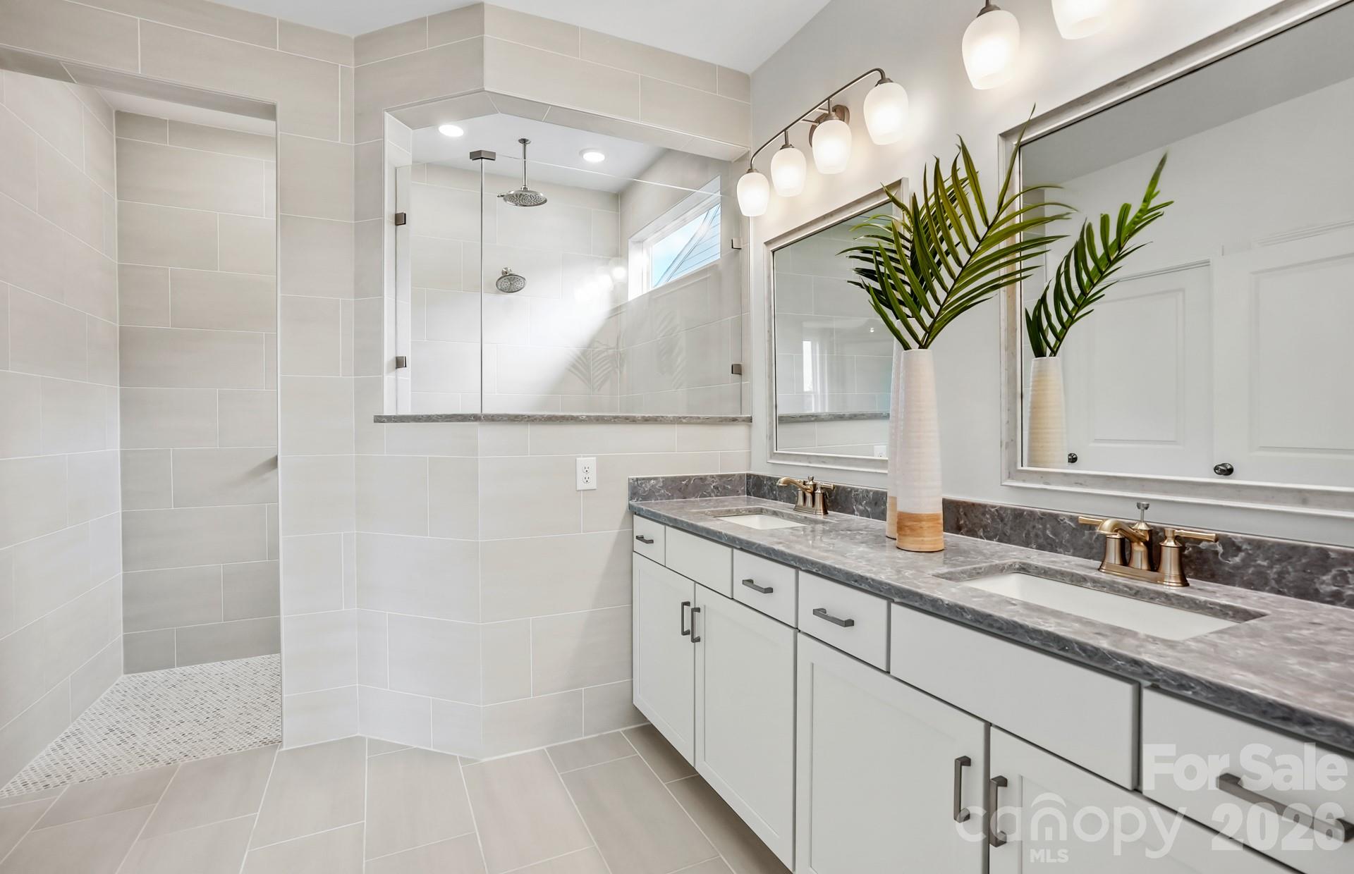 1610 Cavern View Way Property Photo 24