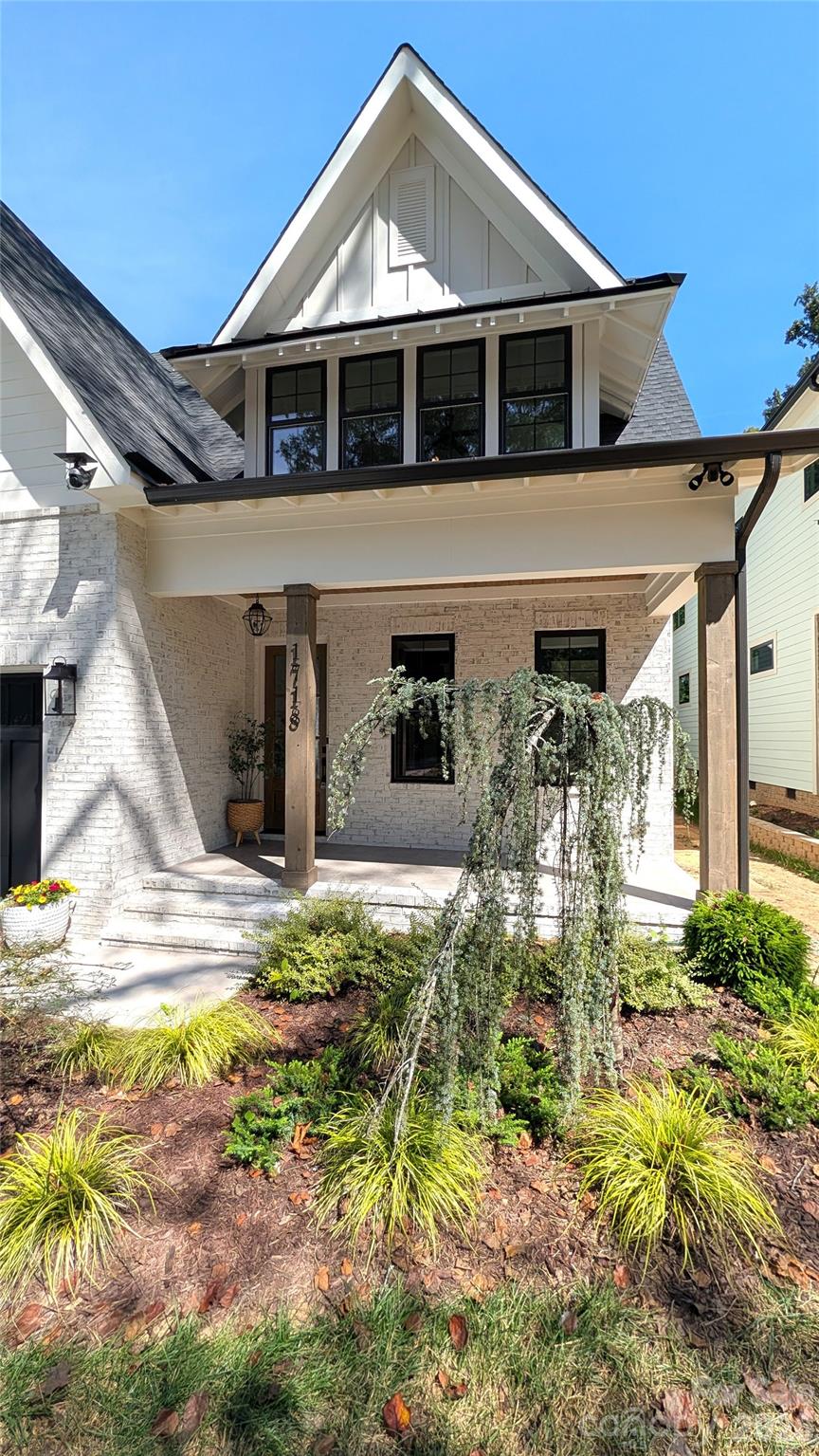 1718 Seifert Circle Property Photo