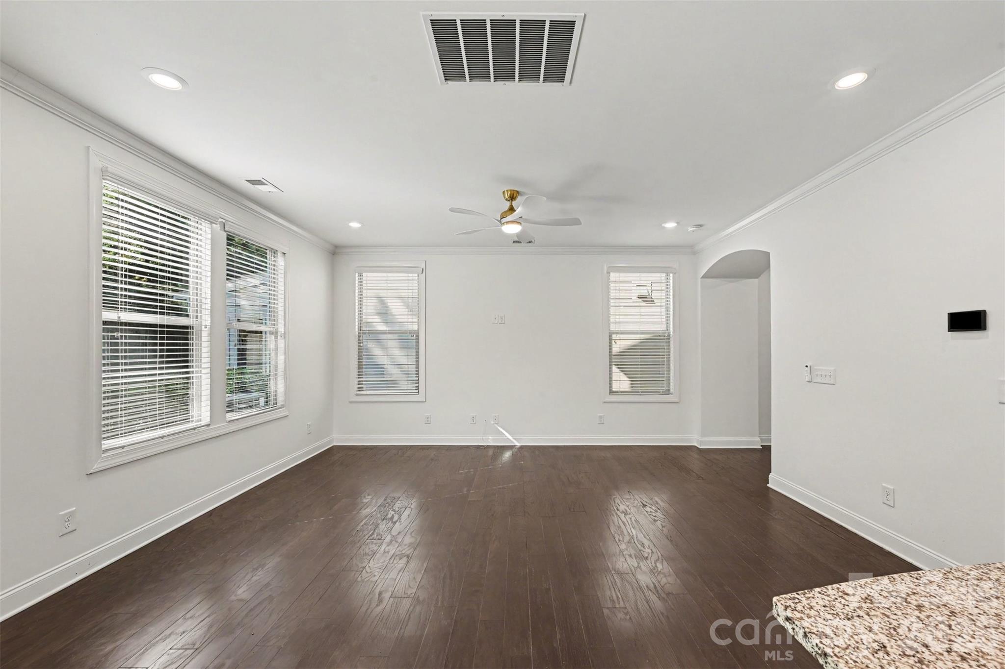15209 Great Future Drive Property Photo 5