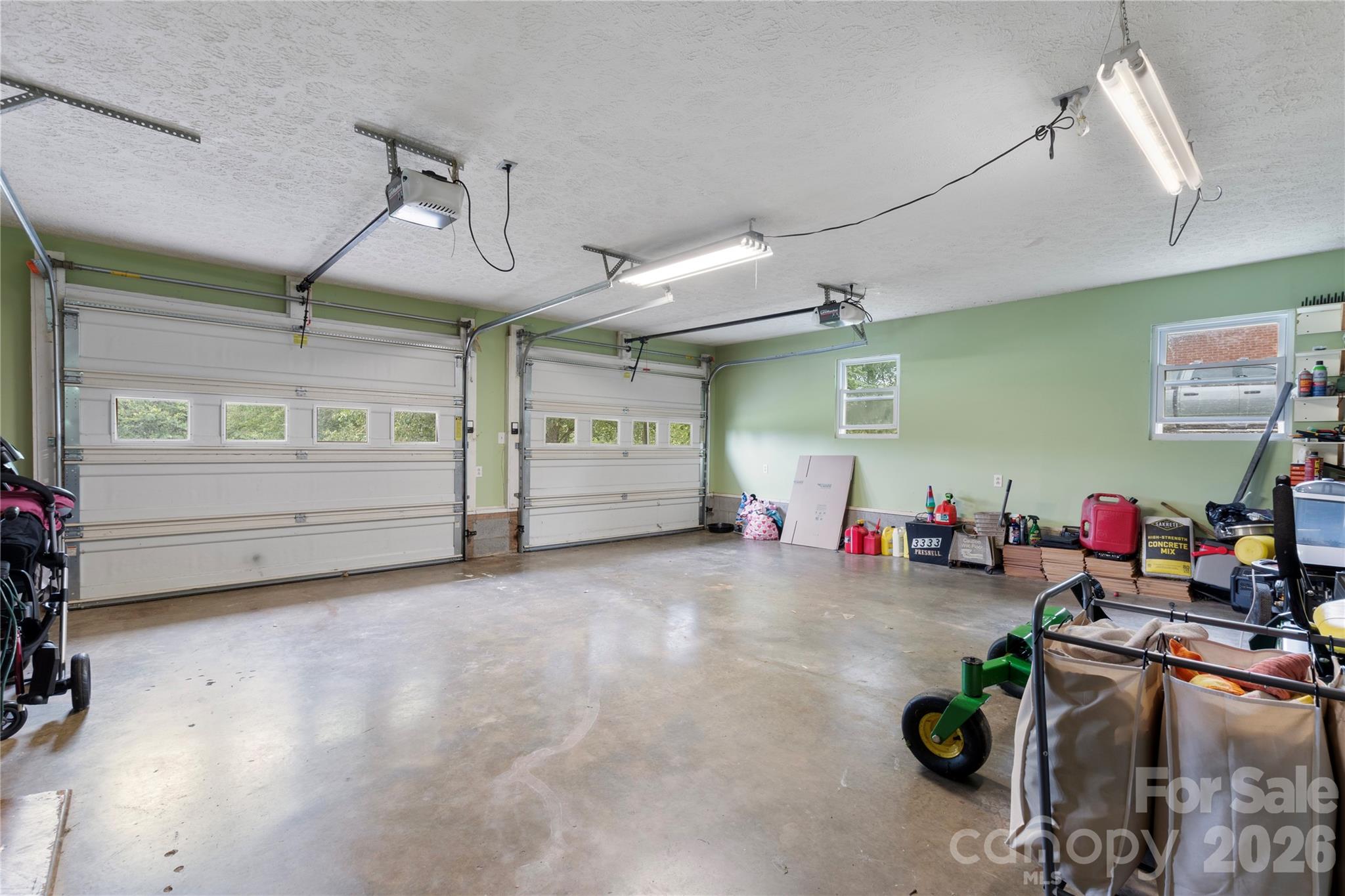 3333 Eastwood Avenue Property Photo 7