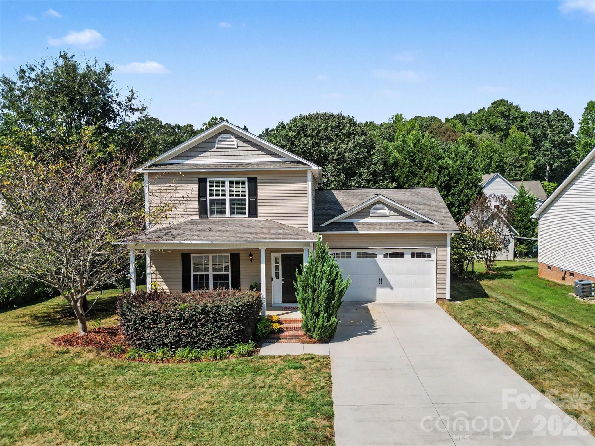 206 Brookstone Way Property Photo 1