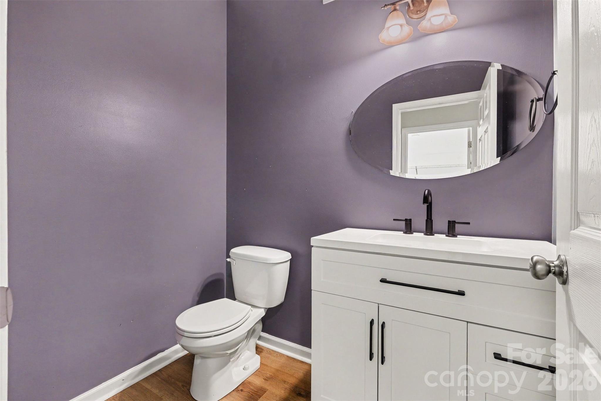 206 Brookstone Way Property Photo 14