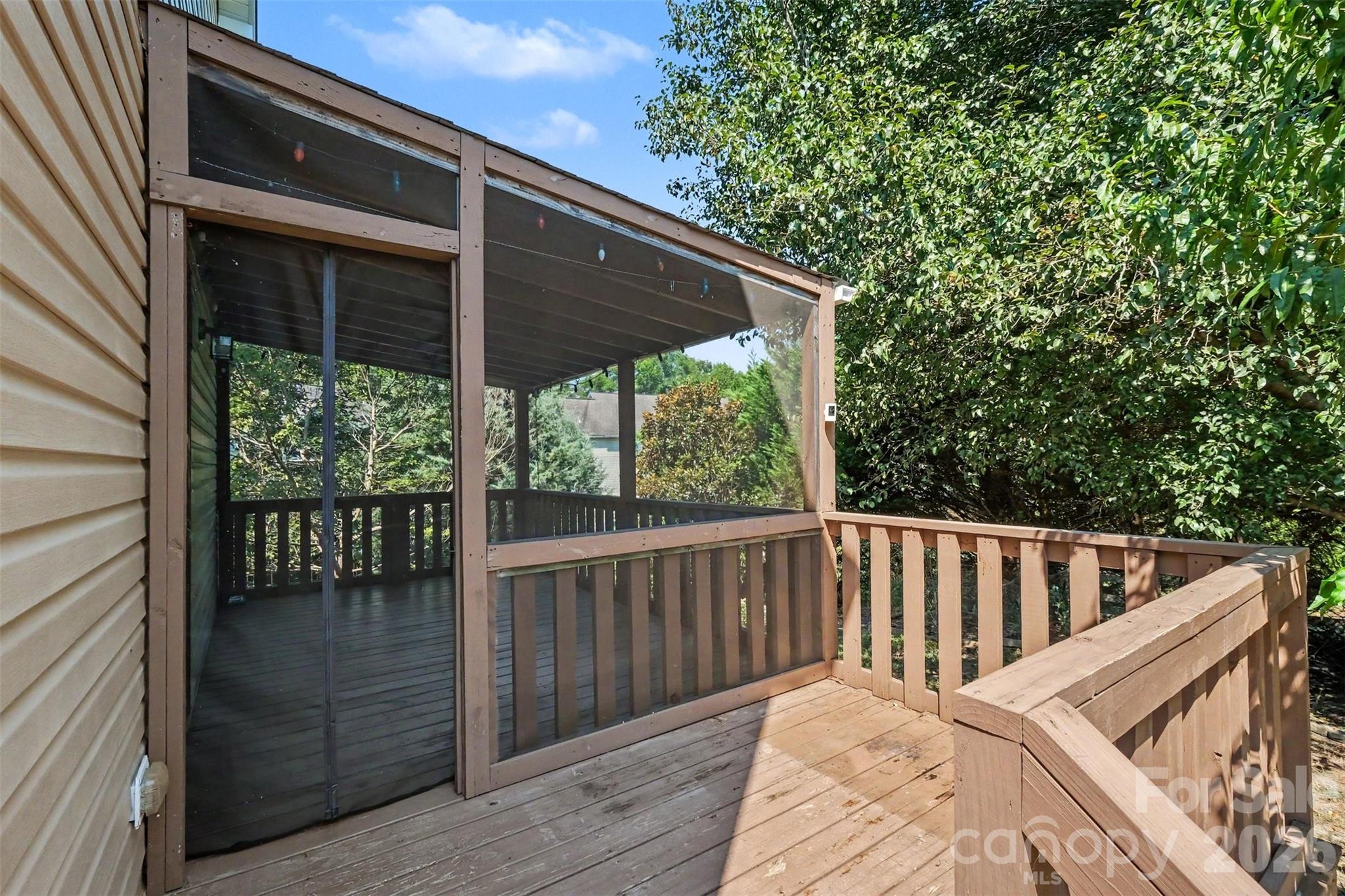 206 Brookstone Way Property Photo 25