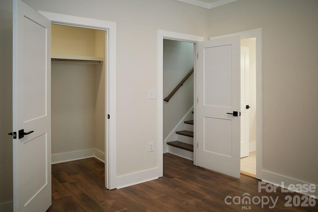 1300 E 10th Street Property Photo 15