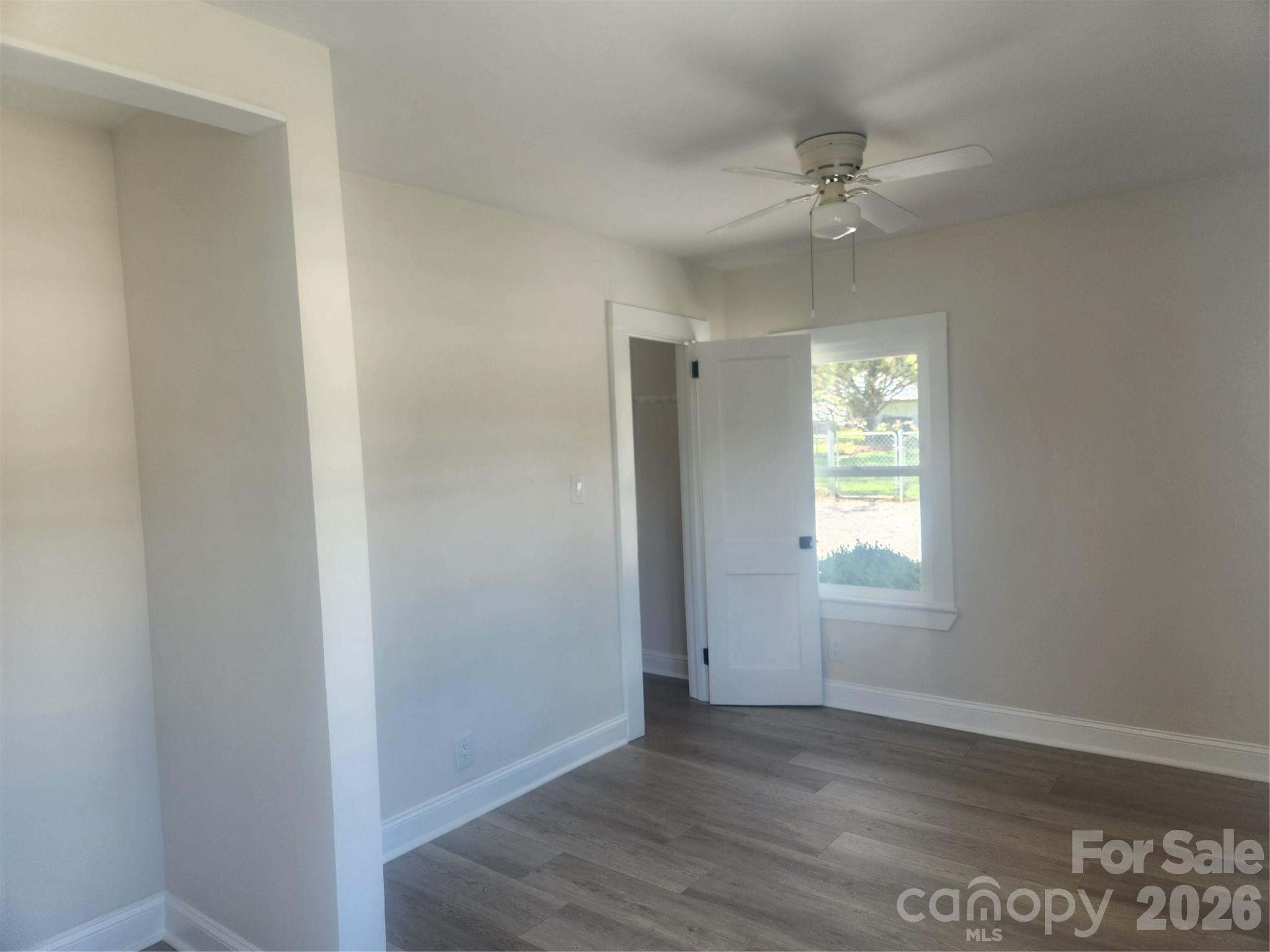 8 N Summit Avenue Property Photo 10
