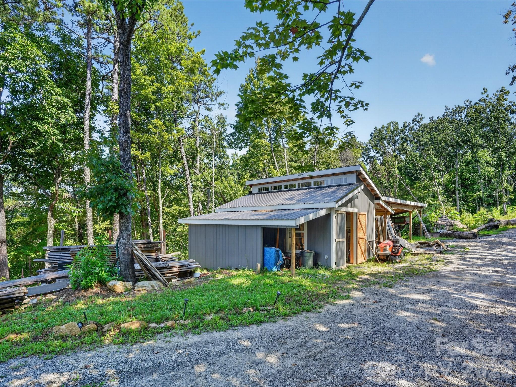 00 Jacks Paw Lane Property Photo 1