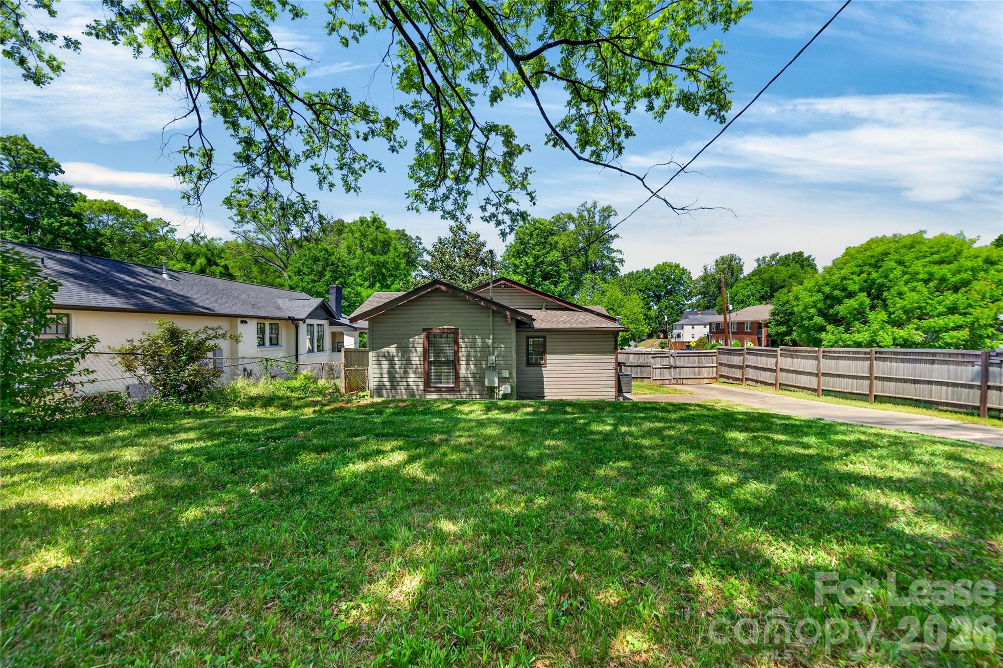 405 Walnut Avenue Property Photo 18