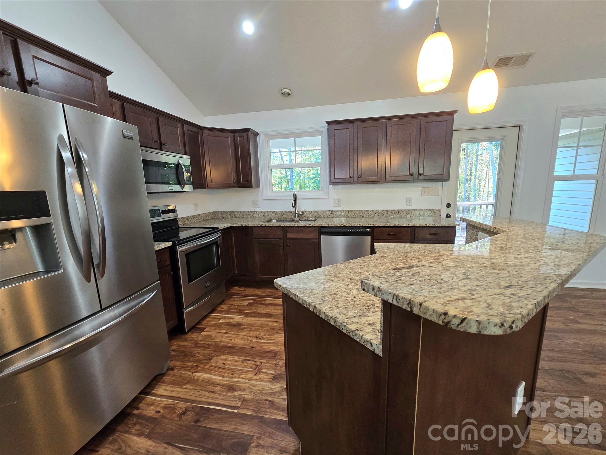 15 Tiki Way Property Photo 3