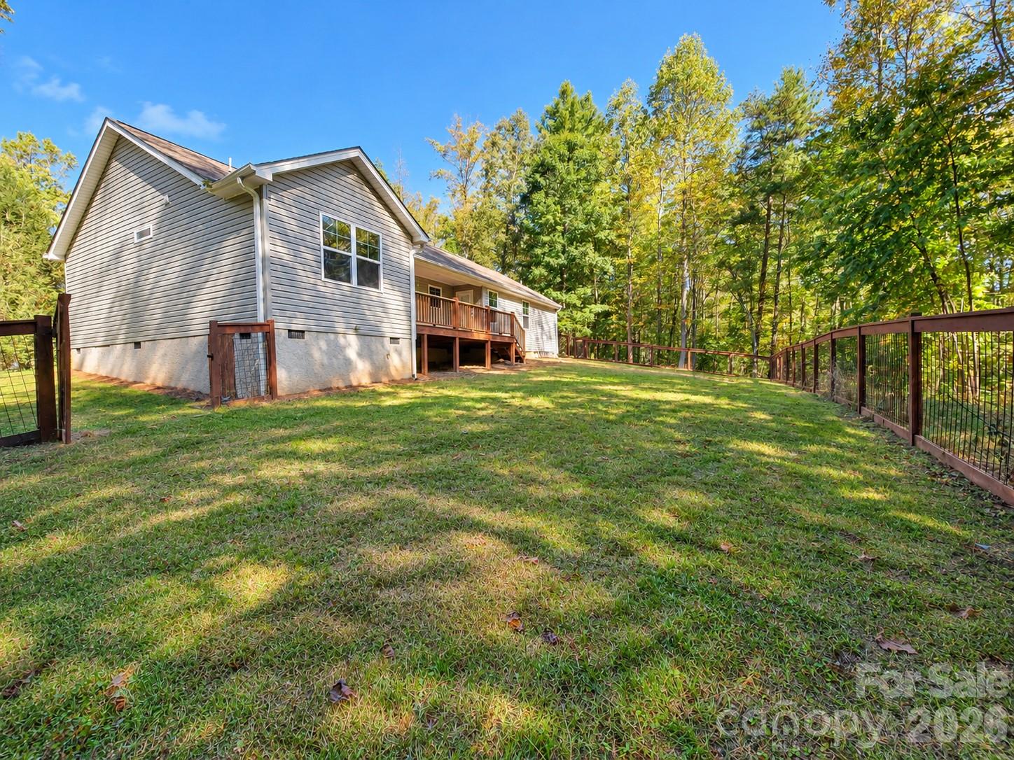 15 Tiki Way Property Photo 4
