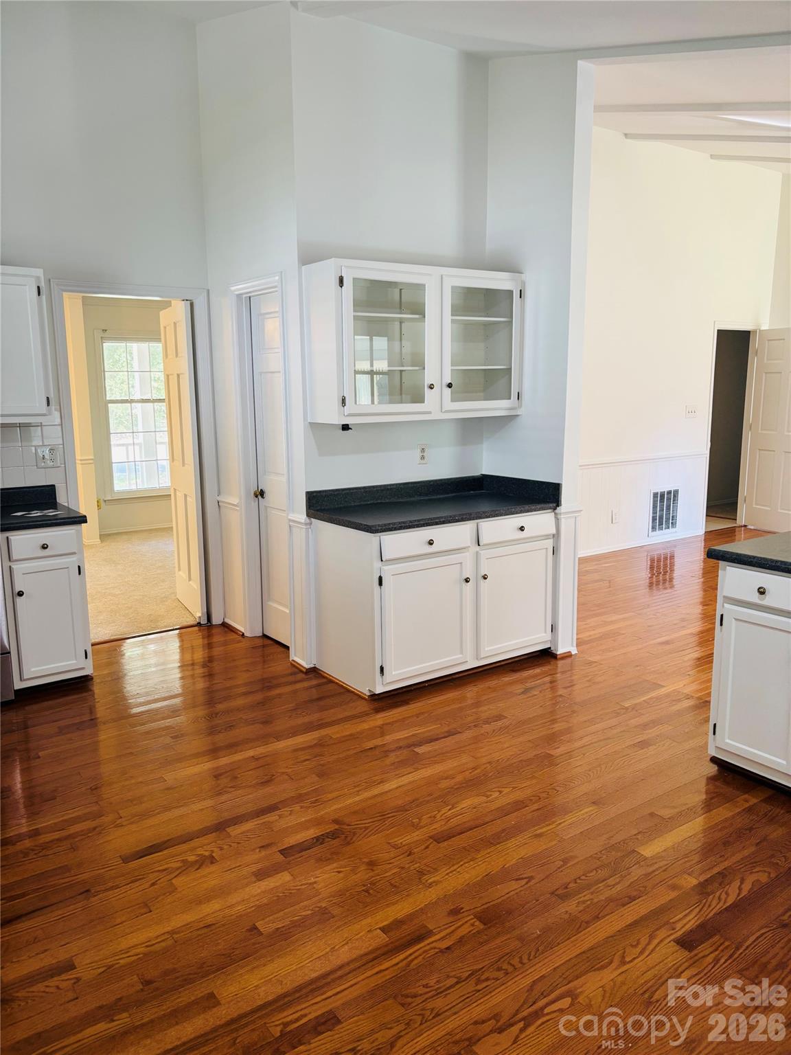 7115 Powder Mill Place Property Photo 6