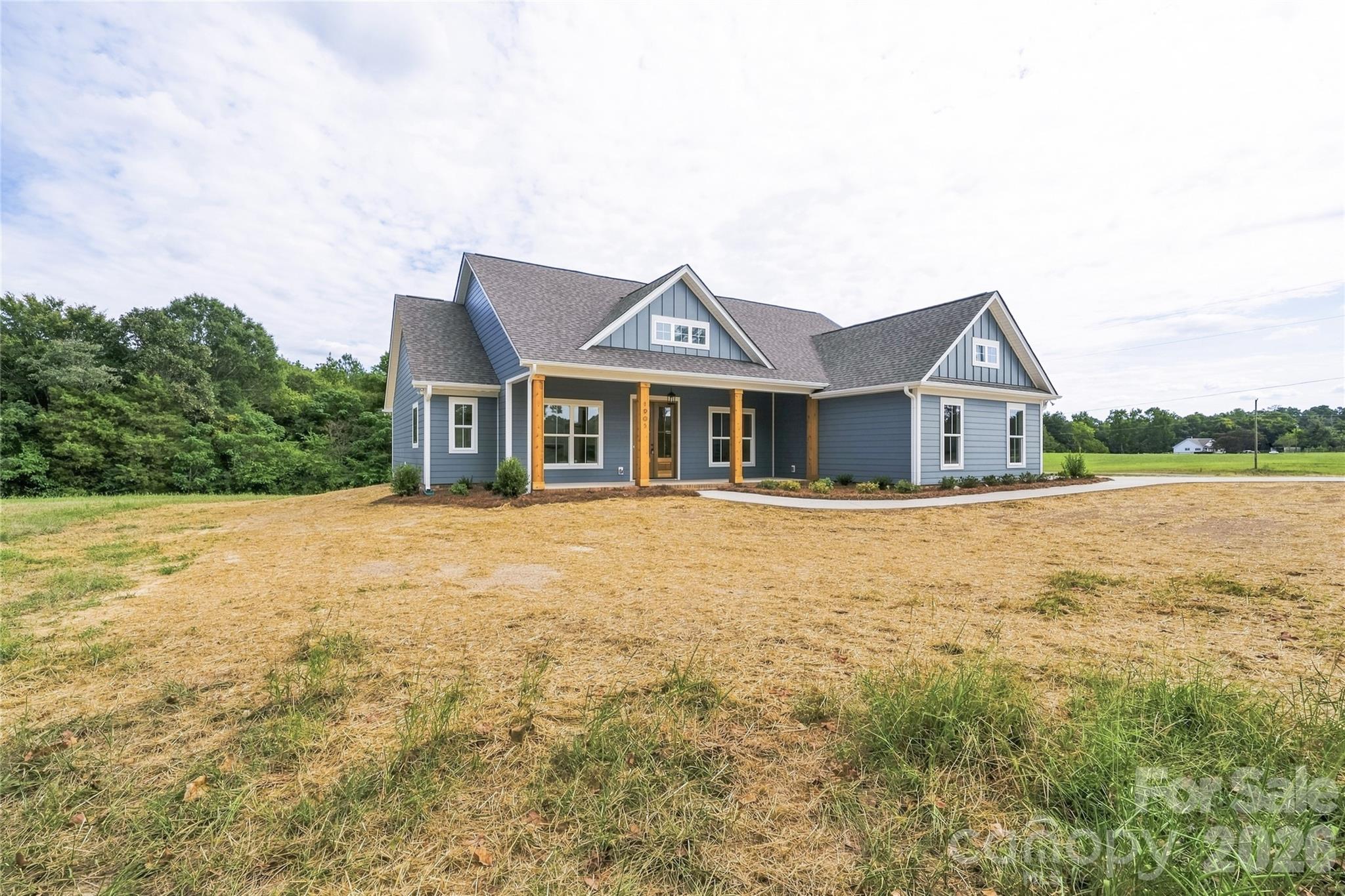 1905 Snyders Store Road Property Photo 3