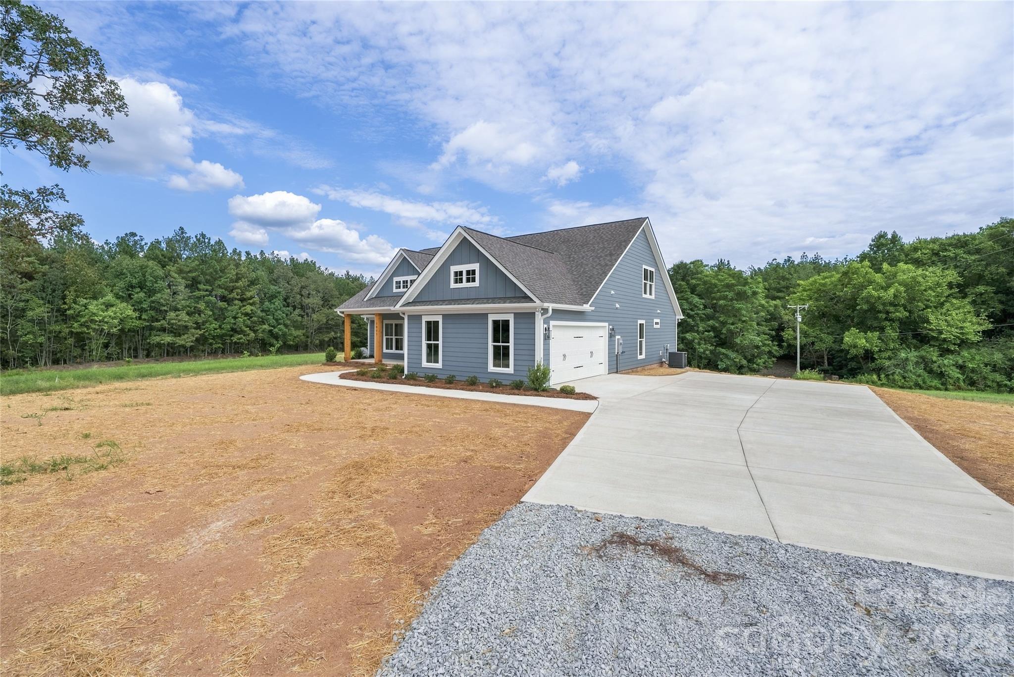1905 Snyders Store Road Property Photo 4