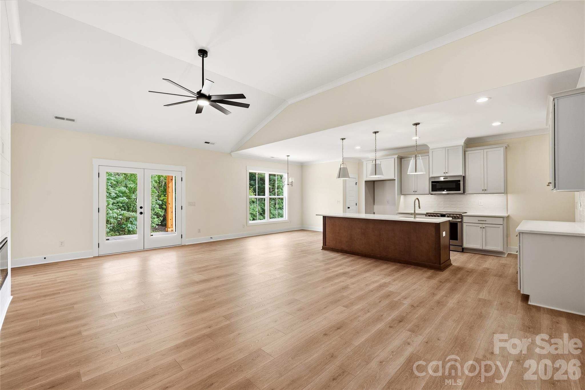 1905 Snyders Store Road Property Photo 8