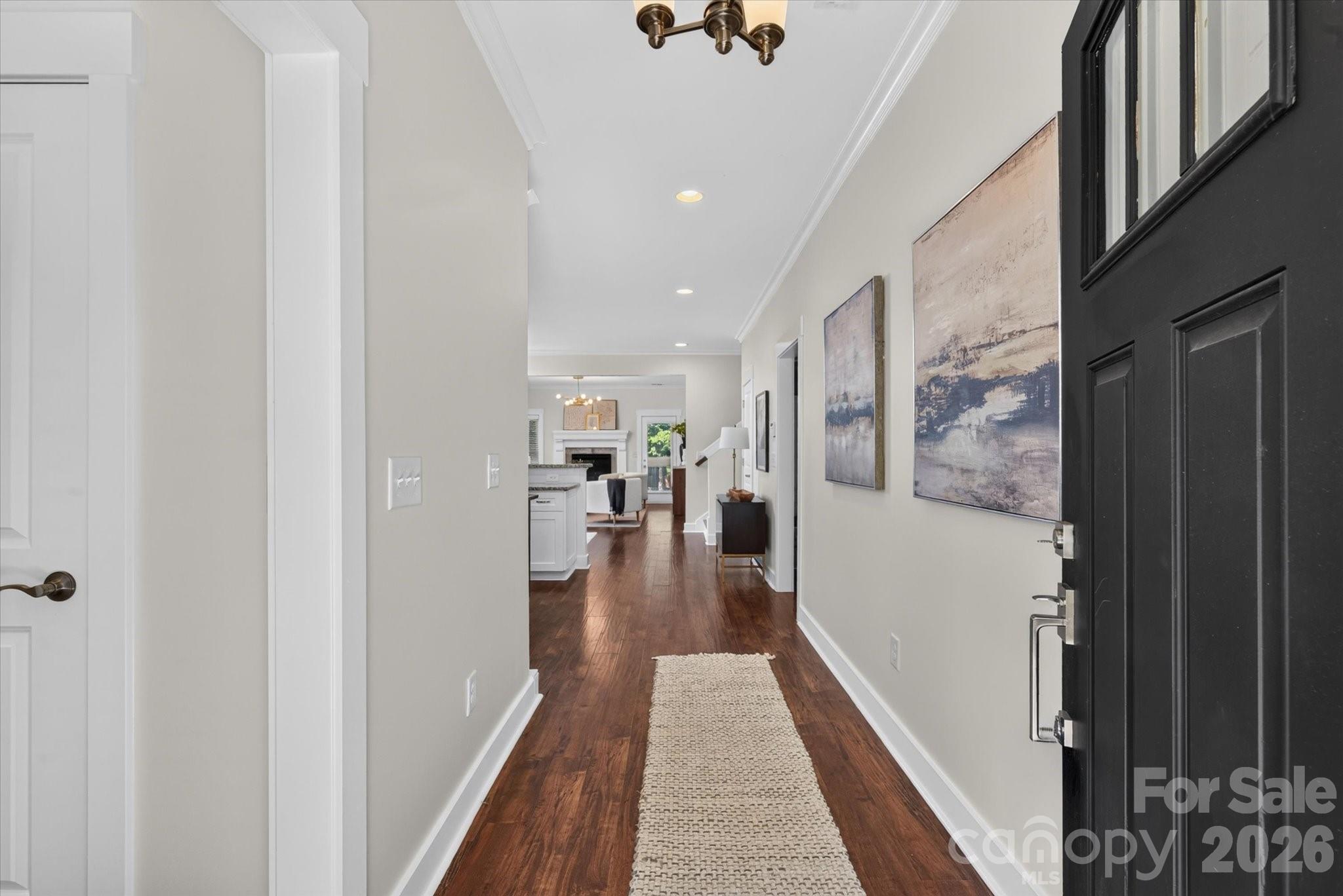 2562 Roseview Lane Property Photo 4