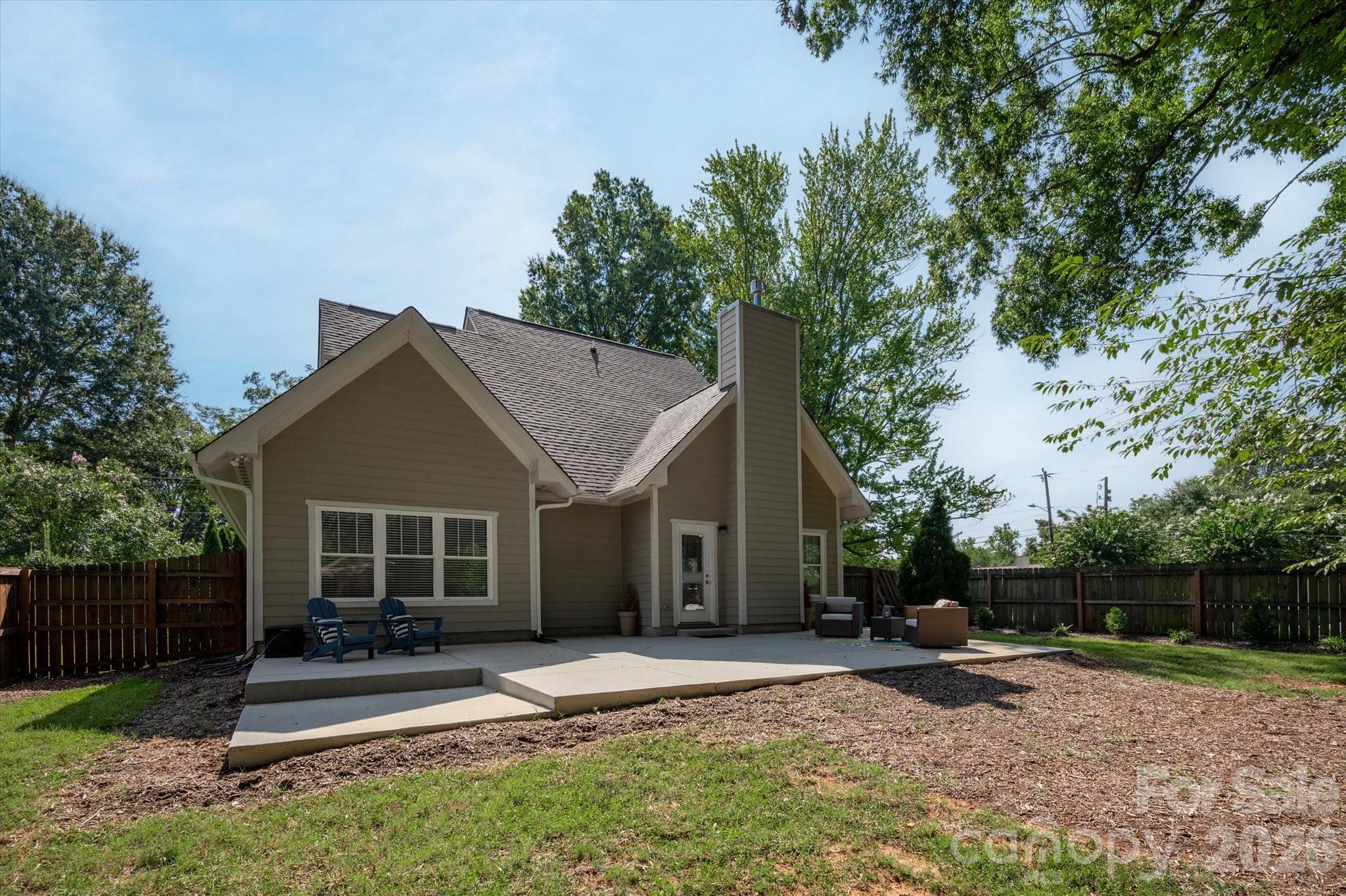 2562 Roseview Lane Property Photo 33