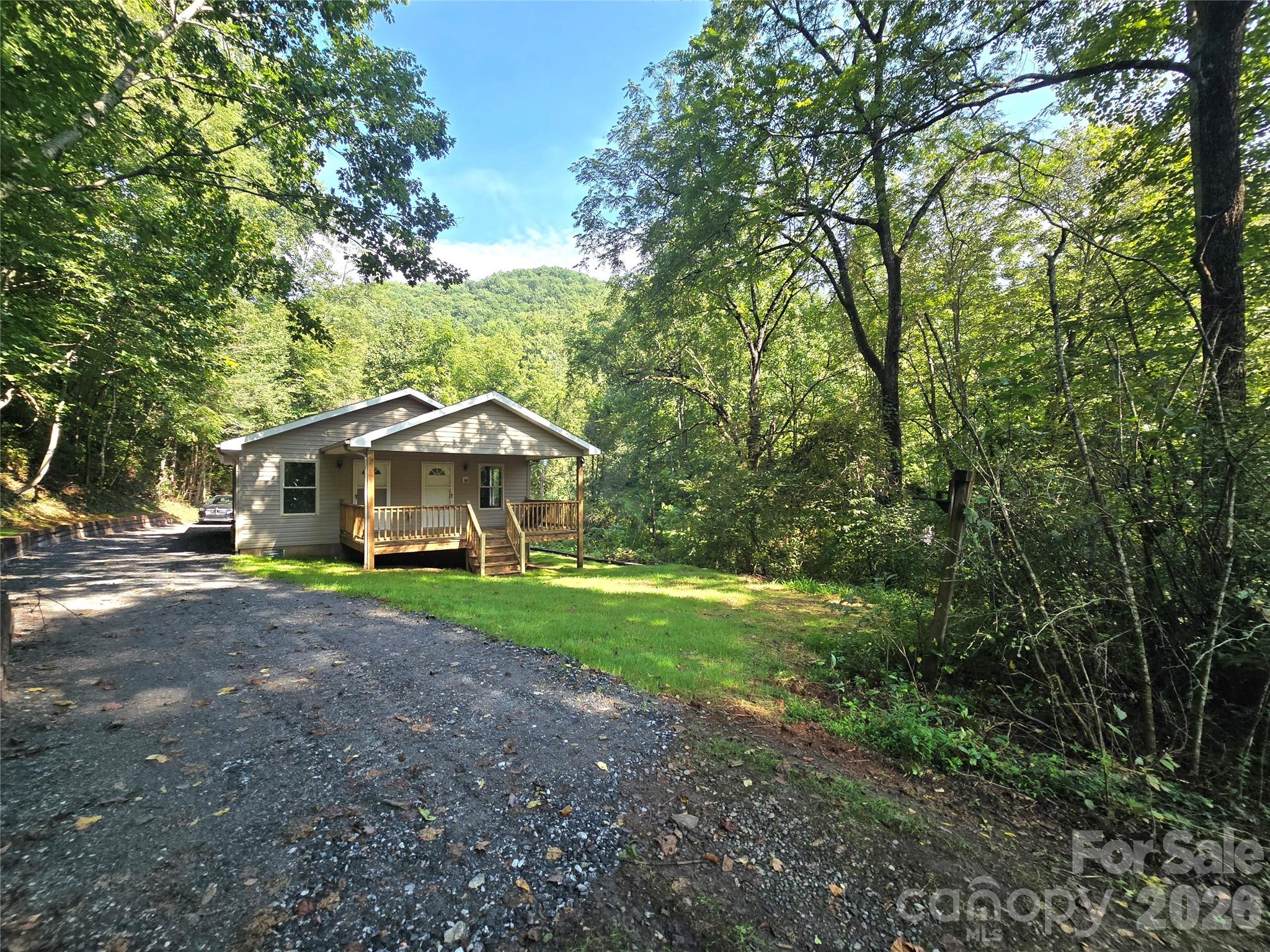 141 Silver Fox Drive Property Photo 7