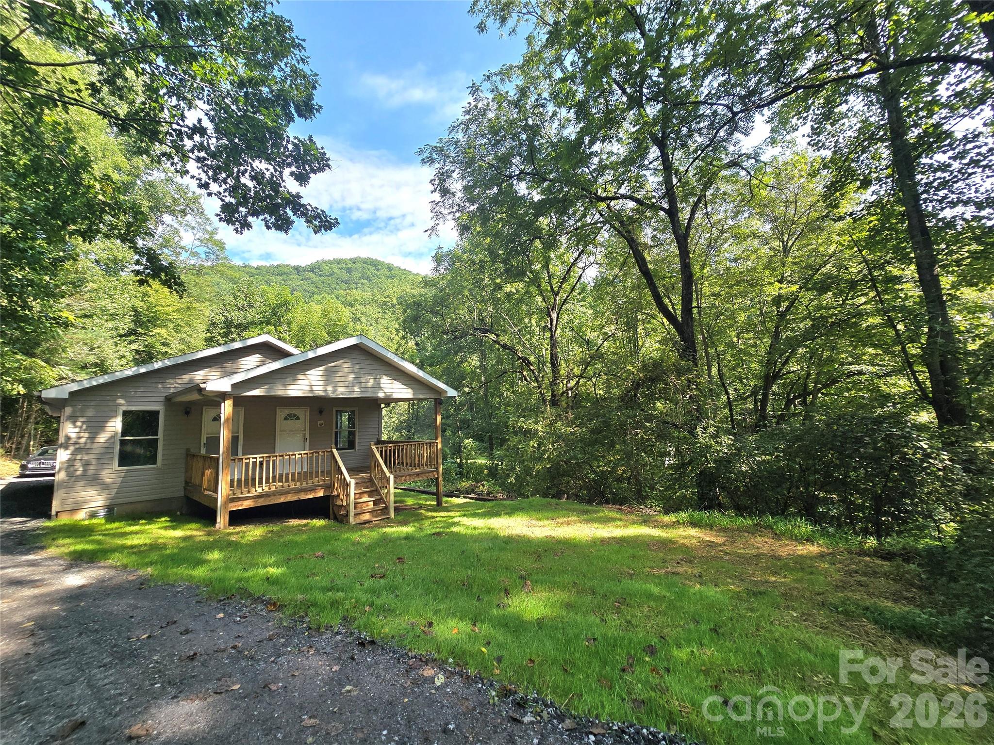 141 Silver Fox Drive Property Photo 8
