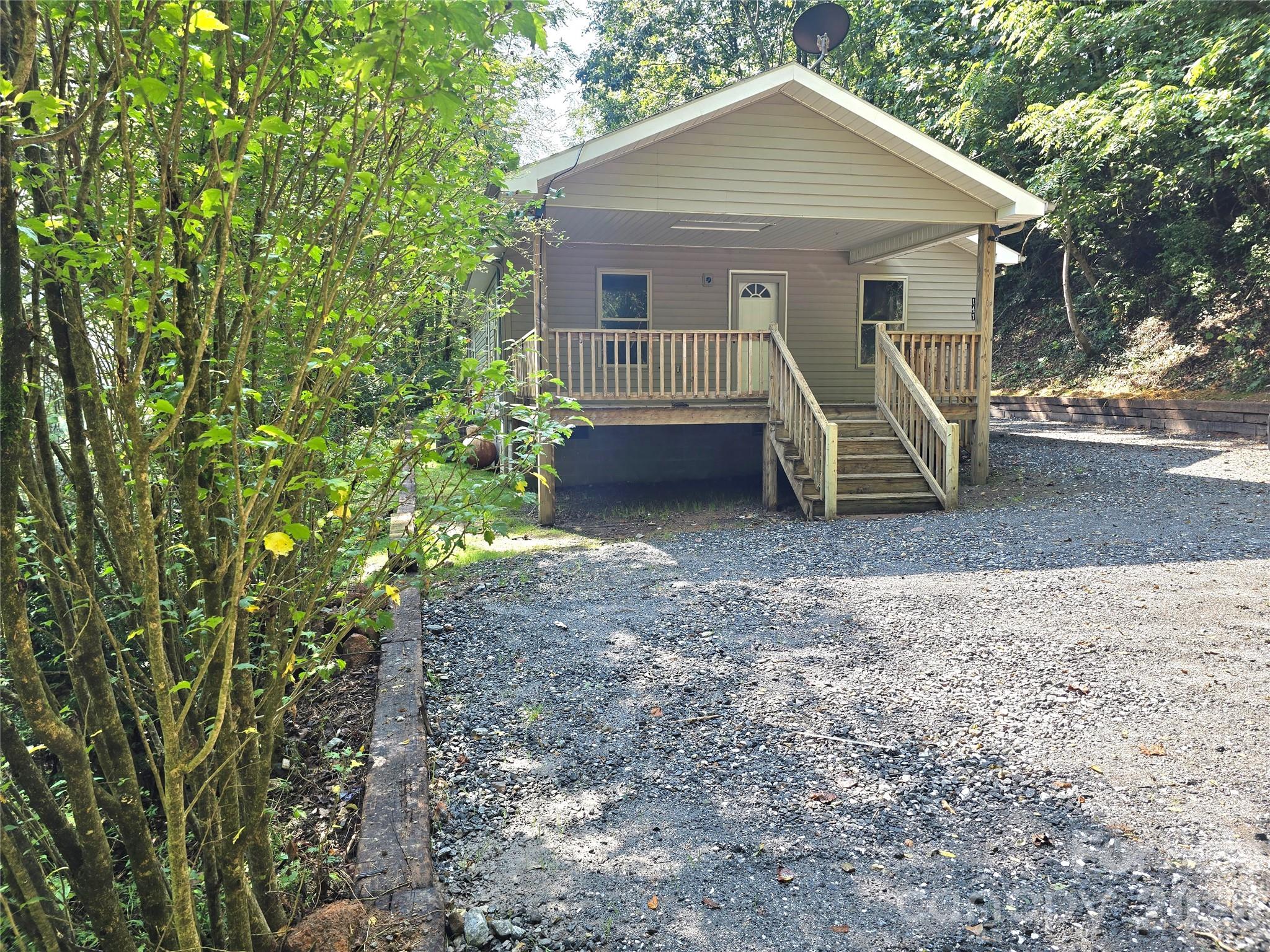 141 Silver Fox Drive Property Photo 13