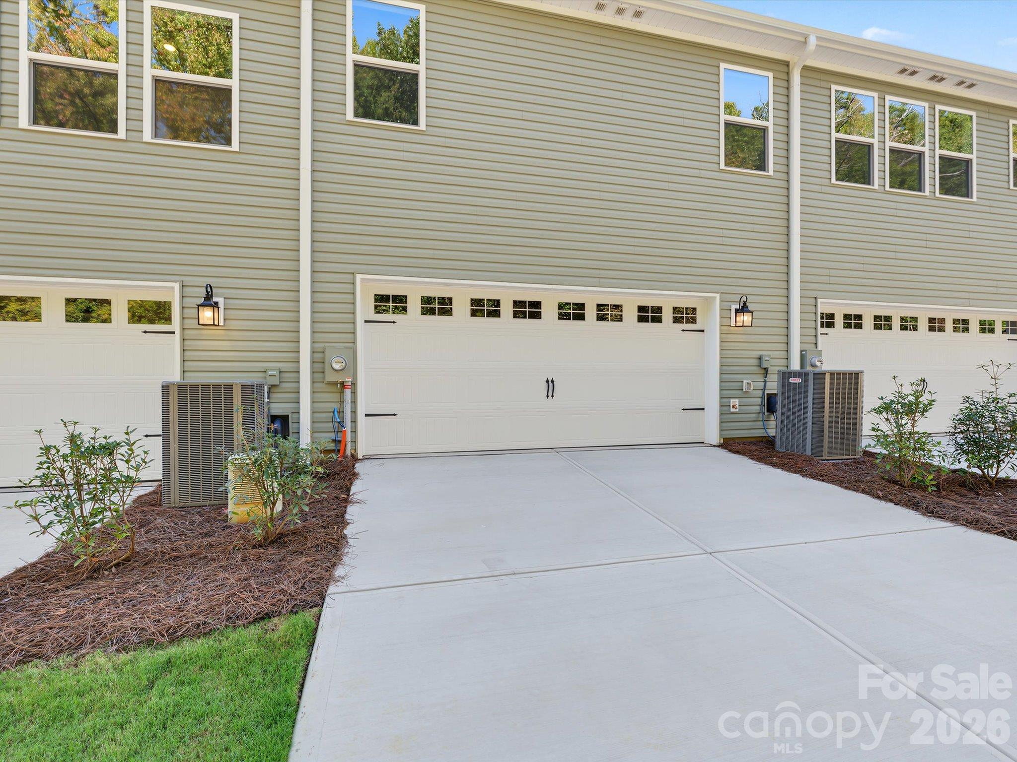 6617 Fire Lily Lane Property Photo 31