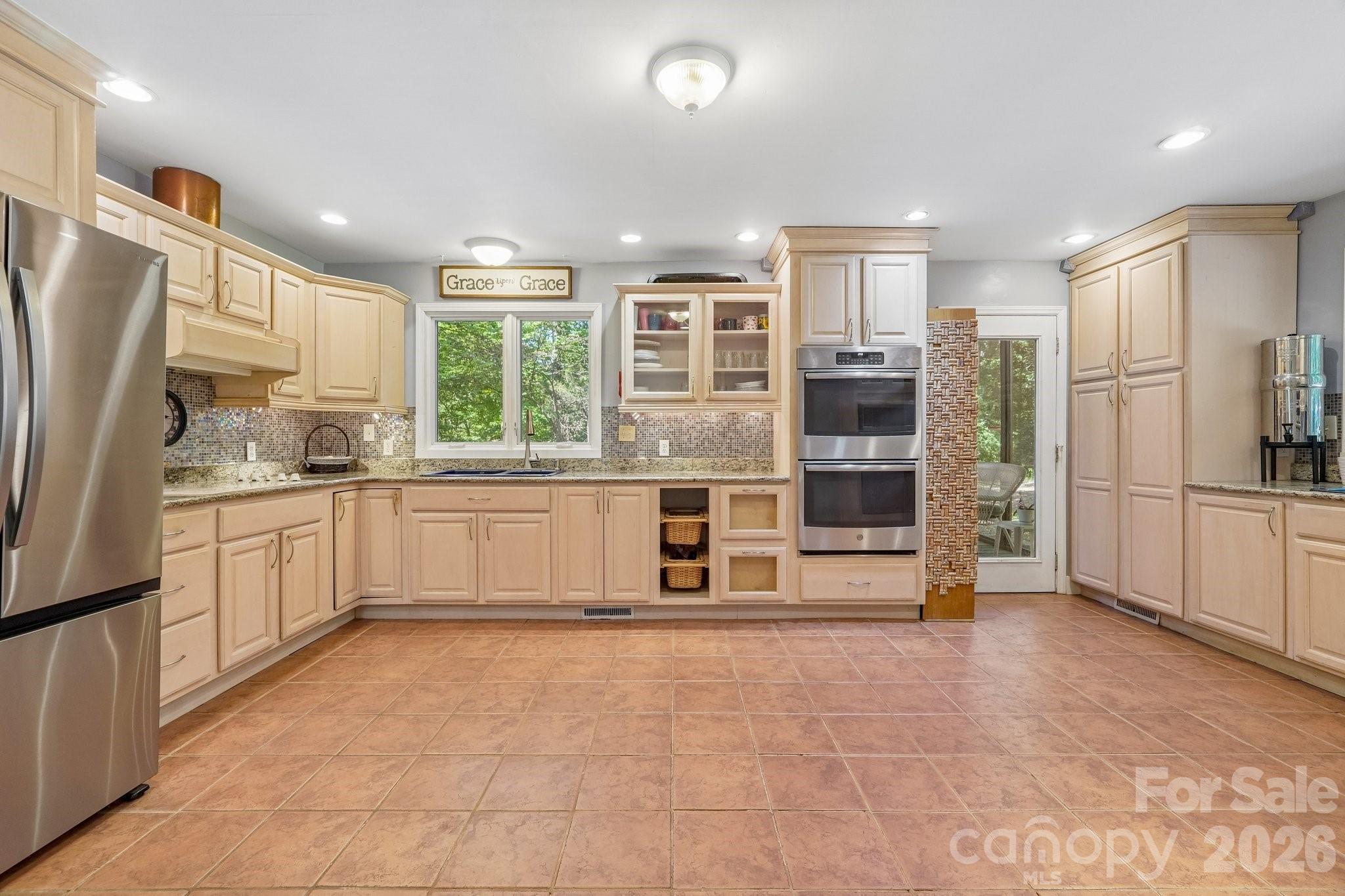 2701 Cedar Trail Lane Property Photo 7