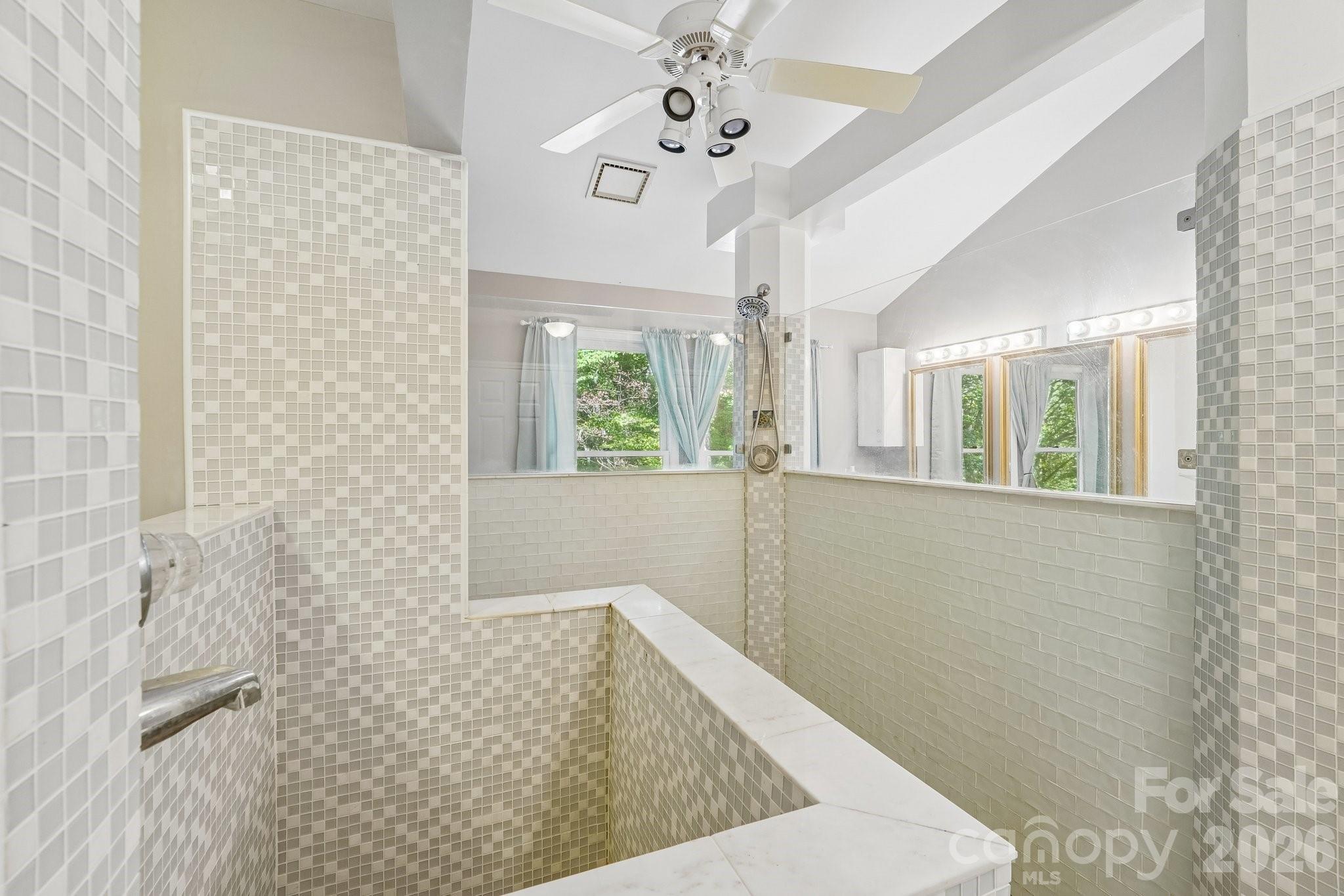 2701 Cedar Trail Lane Property Photo 20