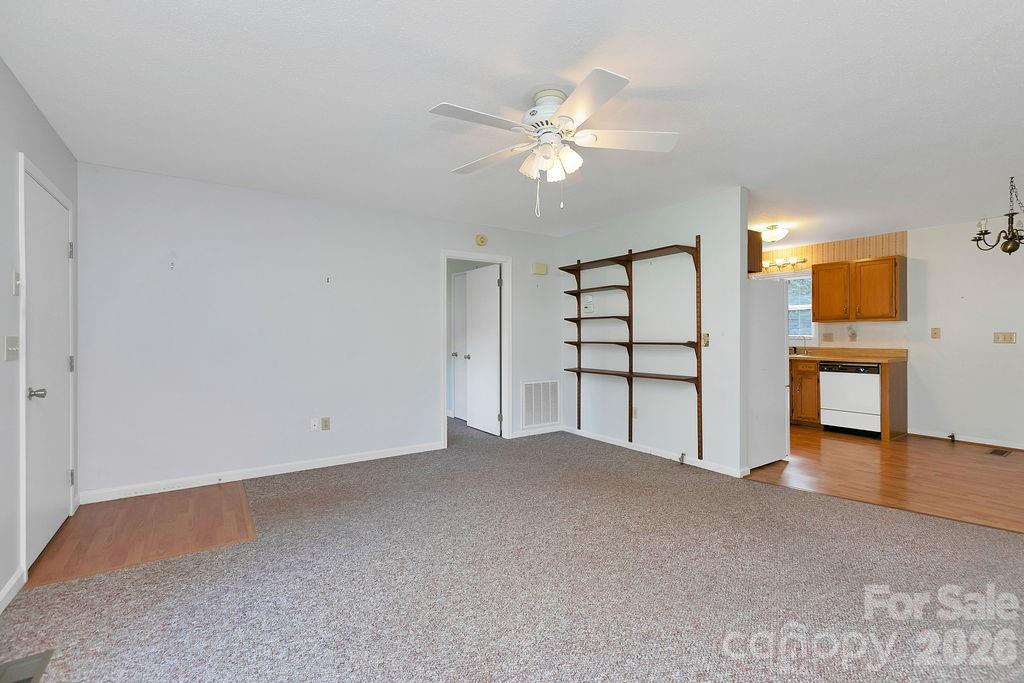 234 Resada Drive Property Photo 4