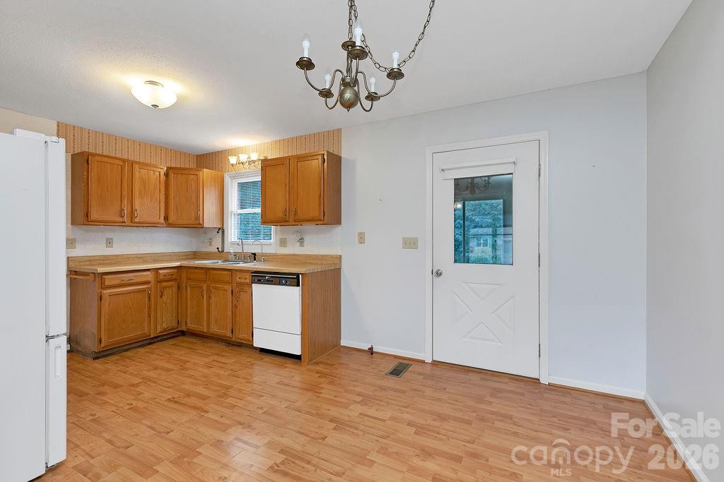 234 Resada Drive Property Photo 9