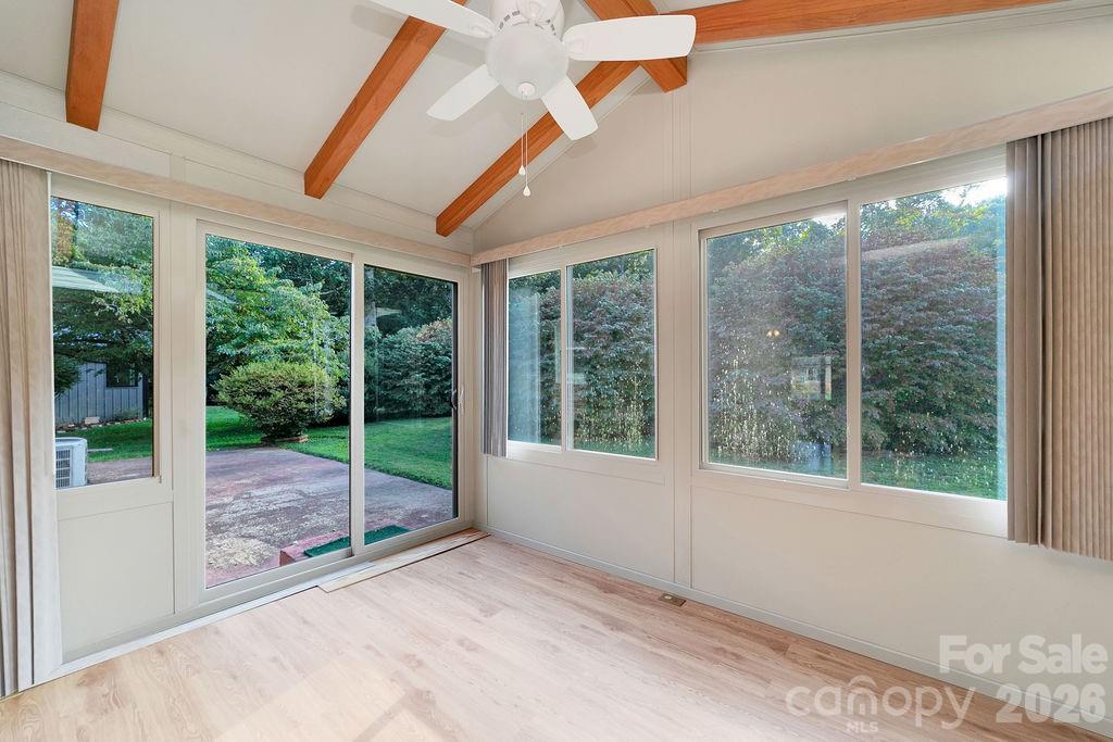 234 Resada Drive Property Photo 27