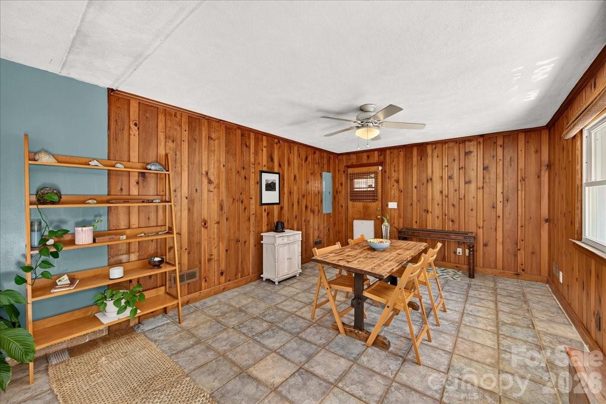 1442 Plumcrest Drive Property Photo 10