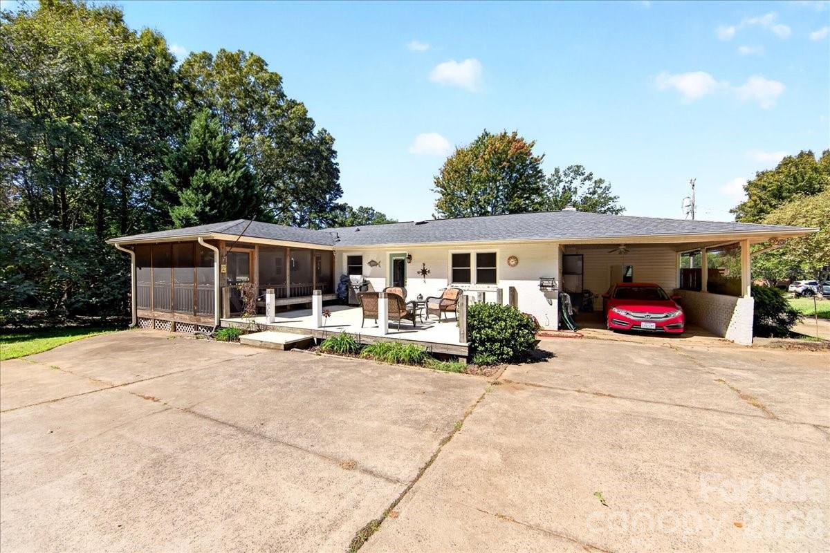 1442 Plumcrest Drive Property Photo 28