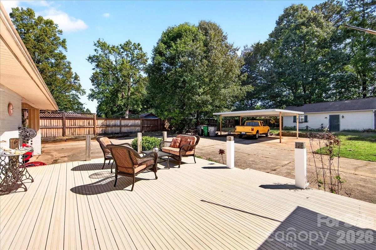 1442 Plumcrest Drive Property Photo 30