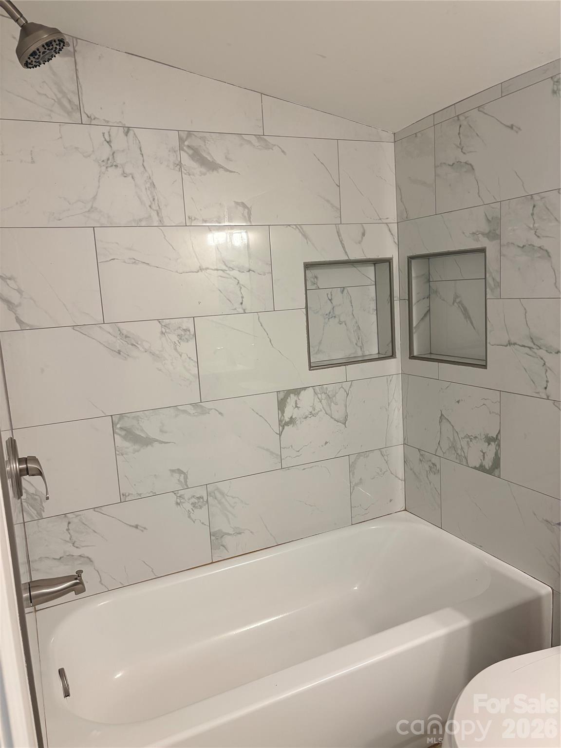 729 Austin Street Property Photo 8