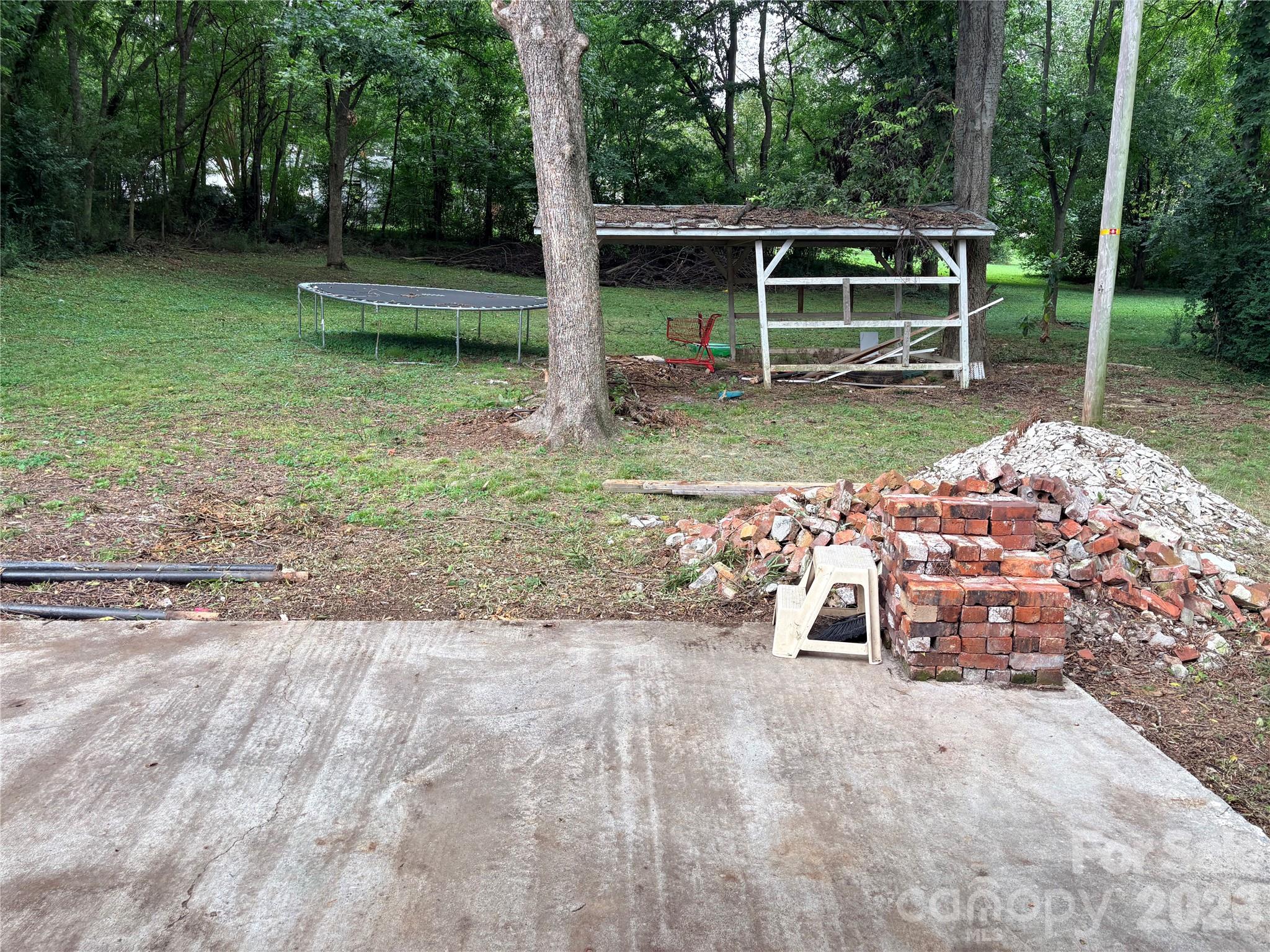 729 Austin Street Property Photo 20