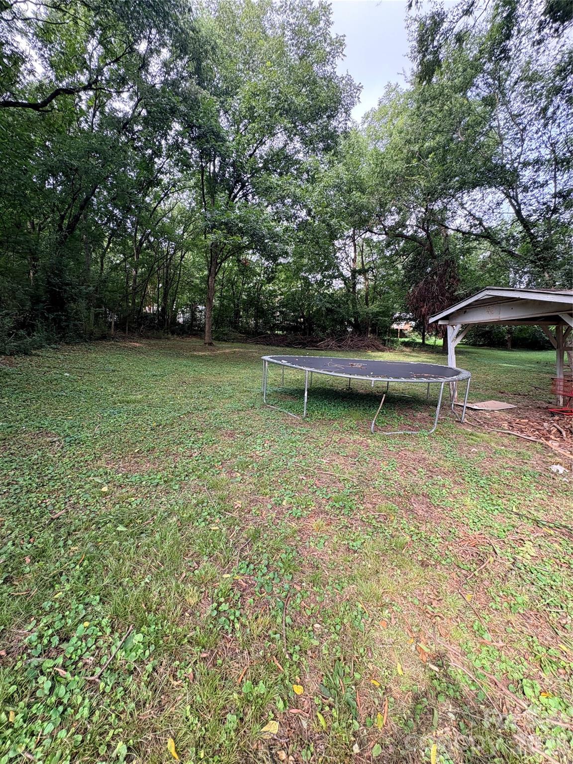 729 Austin Street Property Photo 24