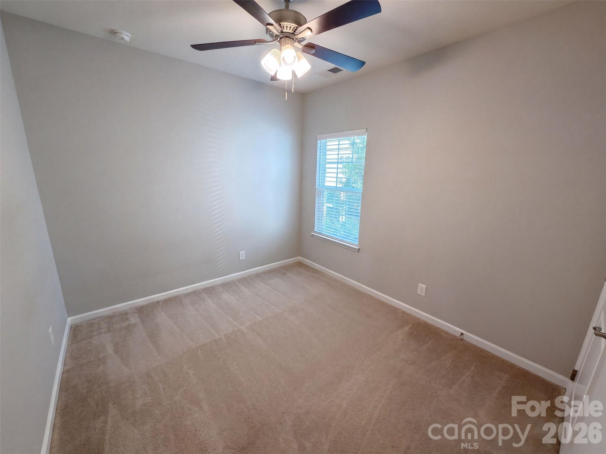 1006 Oakmere Road Property Photo 10