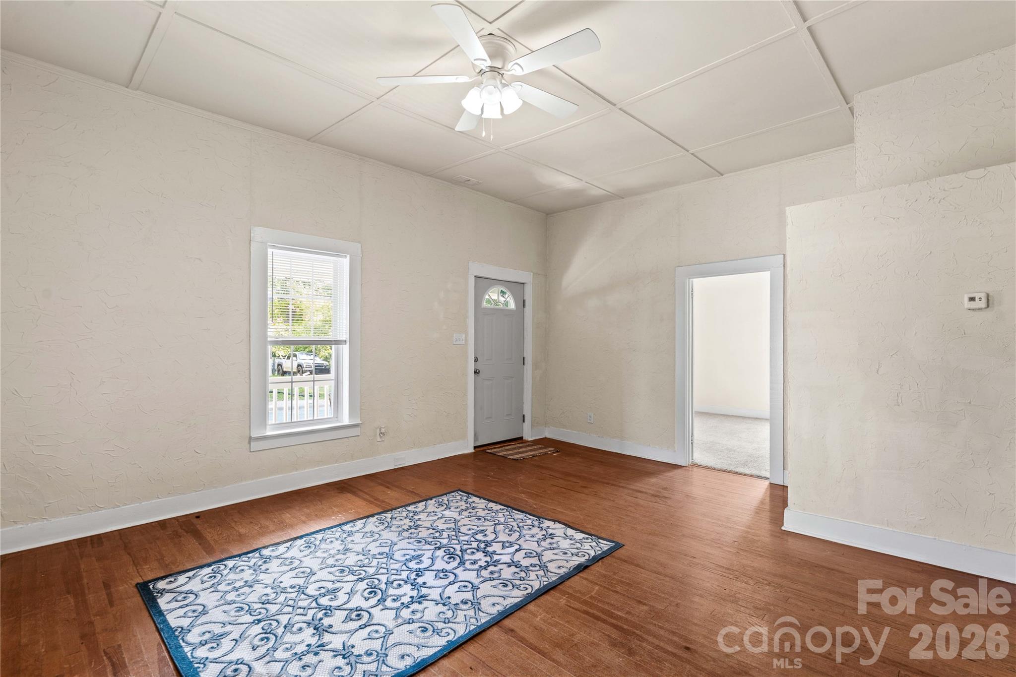 209 E Wilson Avenue Property Photo 9