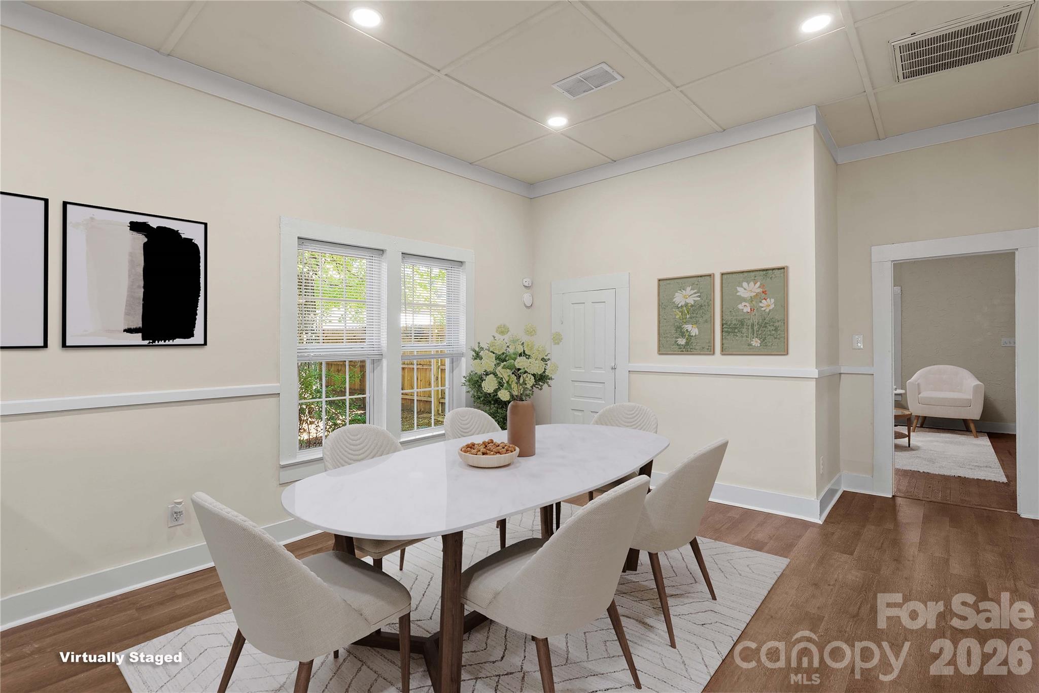 209 E Wilson Avenue Property Photo 12