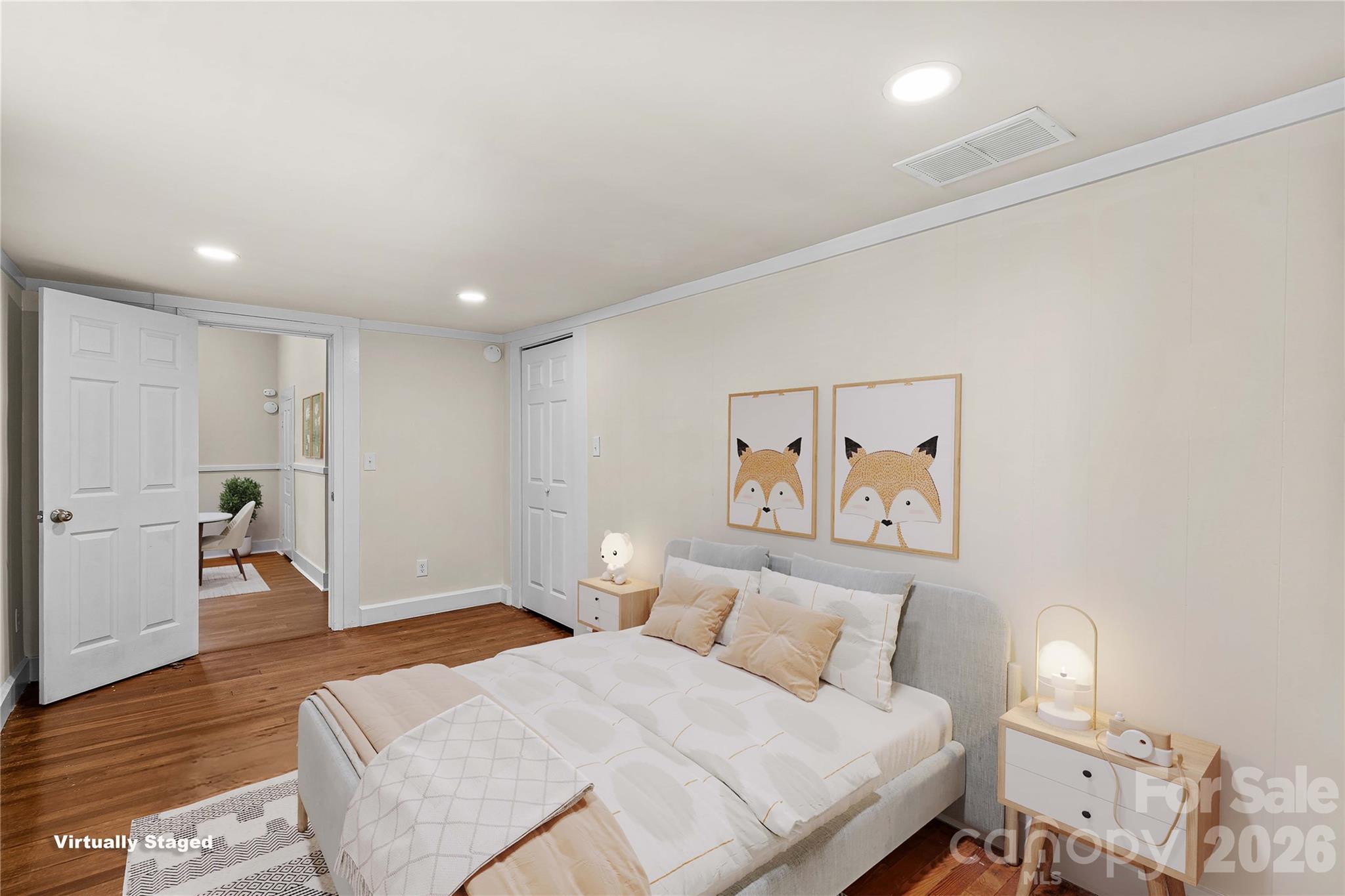 209 E Wilson Avenue Property Photo 29