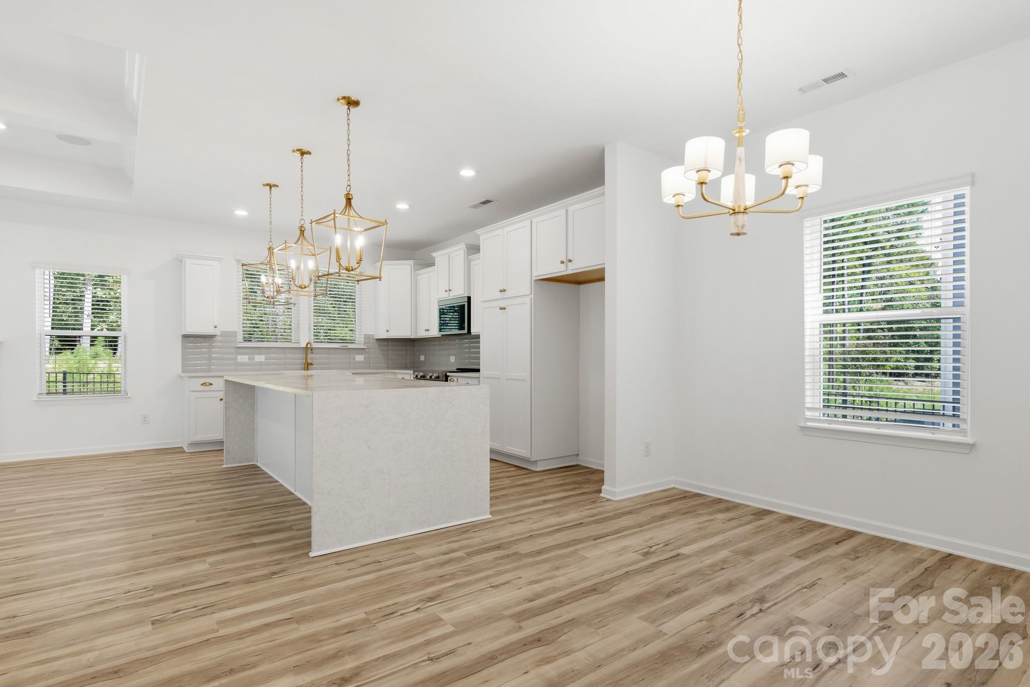 936 Scotch Meadows Loop Property Photo 12