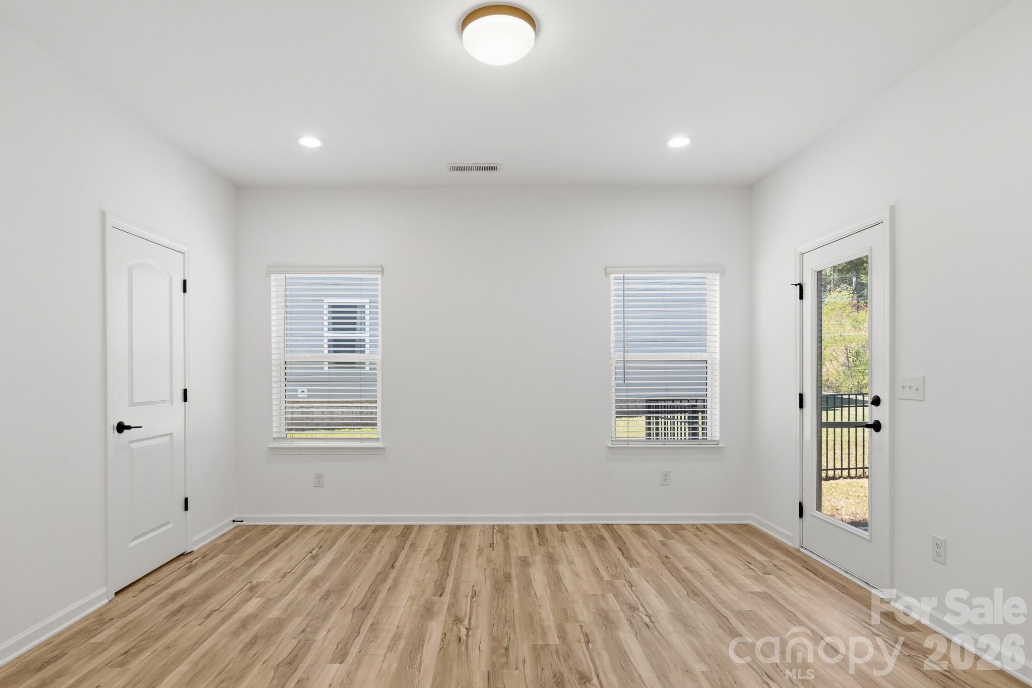 936 Scotch Meadows Loop Property Photo 26