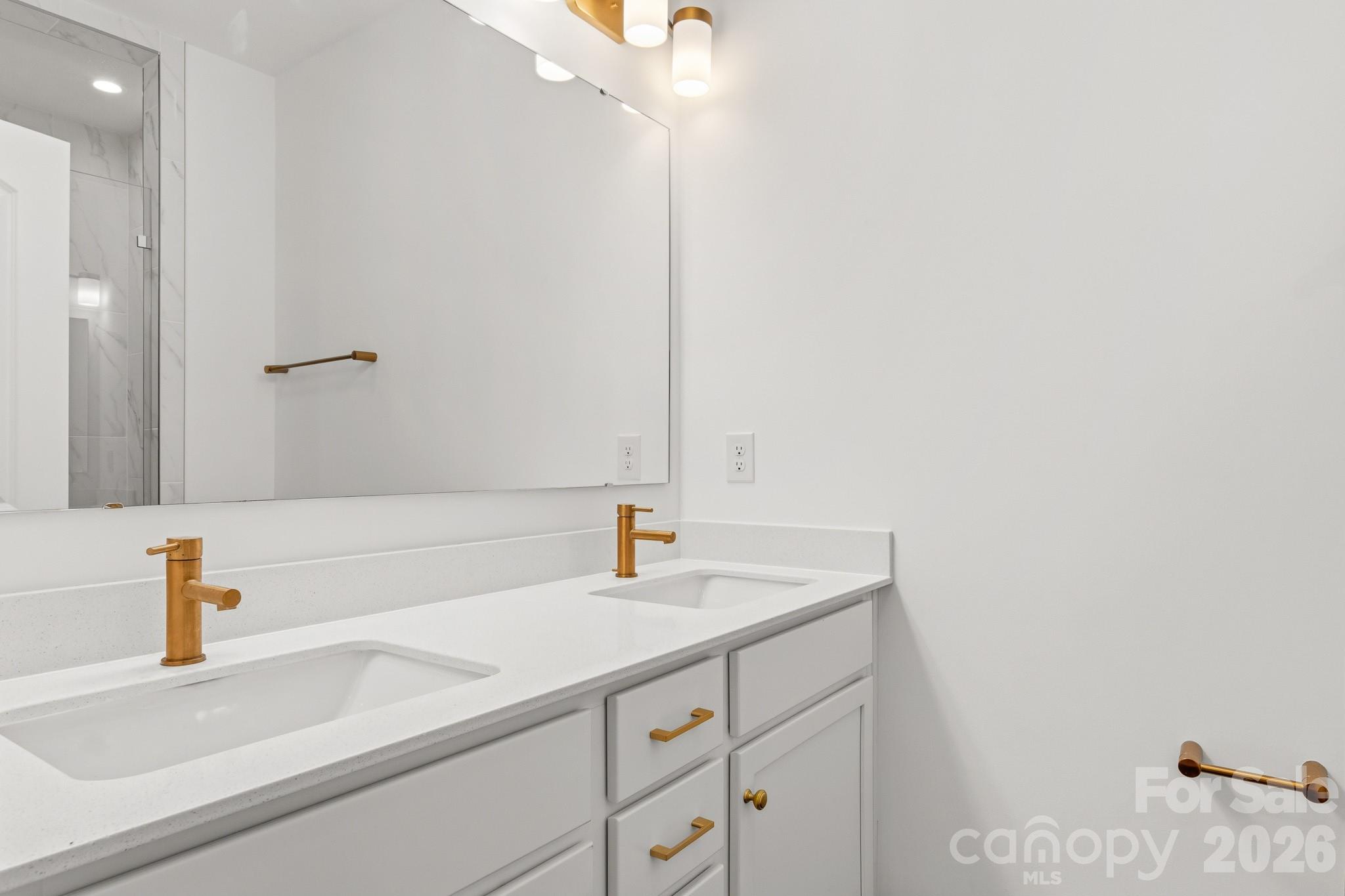 936 Scotch Meadows Loop Property Photo 29
