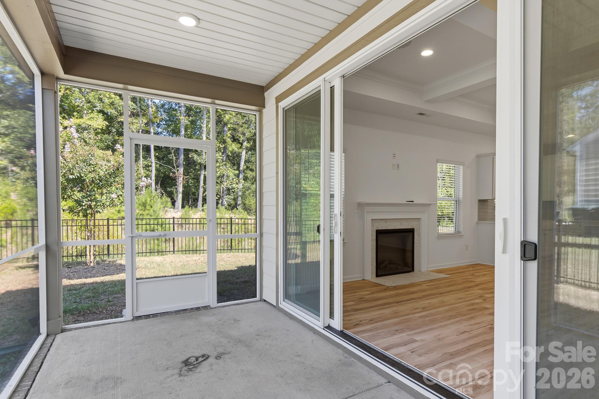936 Scotch Meadows Loop Property Photo 34