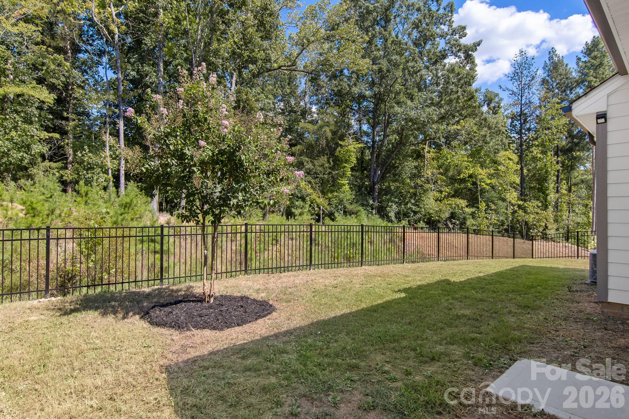 936 Scotch Meadows Loop Property Photo 45