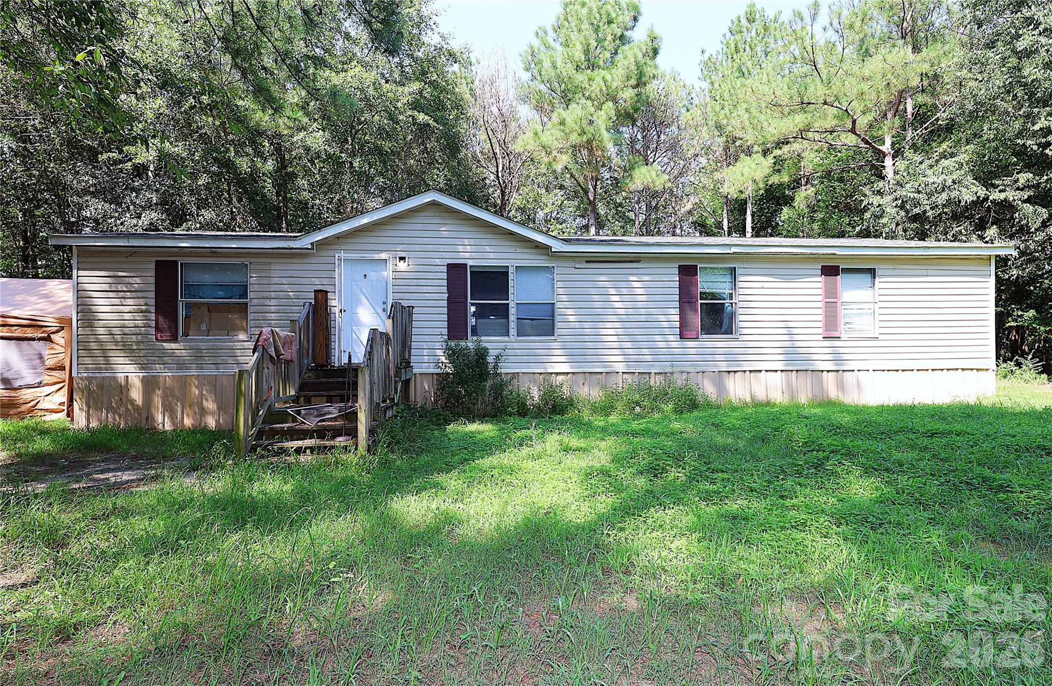 8280 Henry Gibson Road Property Photo 4
