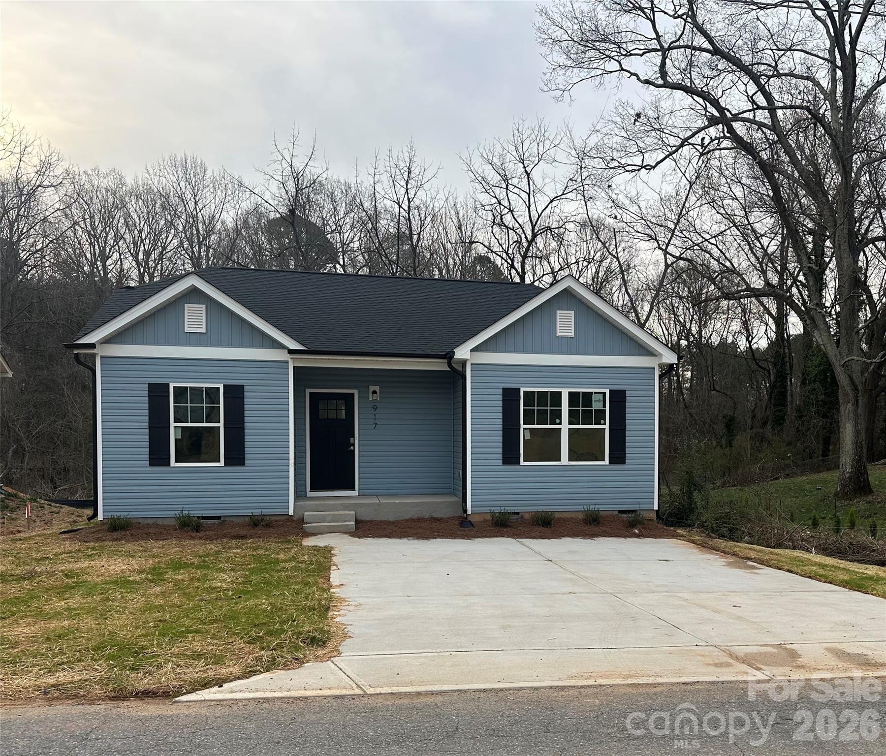 1330 Jay Avenue Property Photo 1