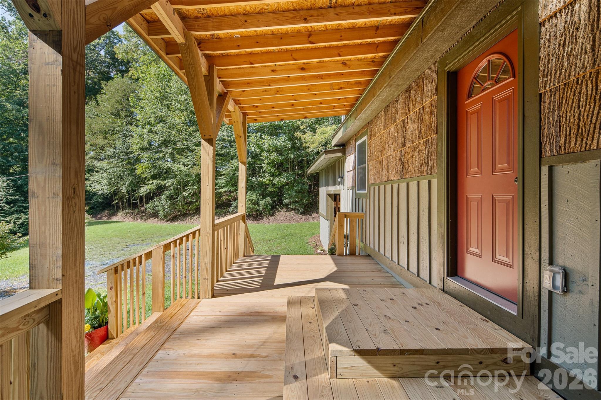 190 Hummingbird Lane Property Photo 10